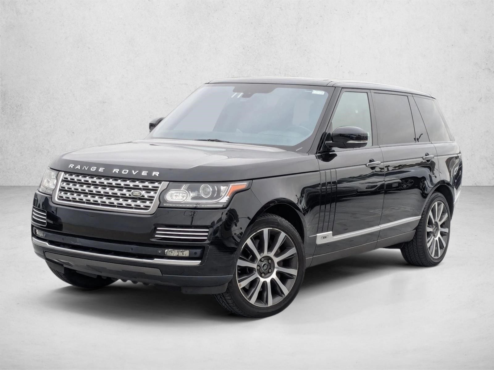 2014 Land Rover Range Rover V8 Supercharged LWB's photo