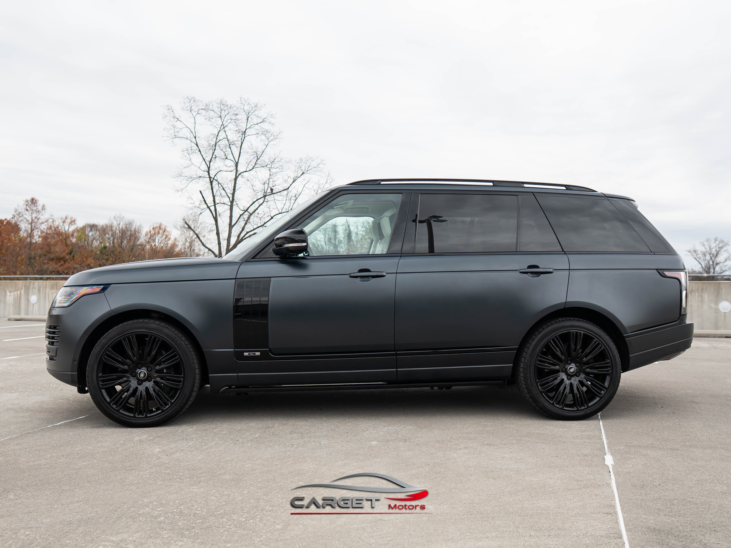 2020 Land Rover Range Rover SuperCharged photo 4