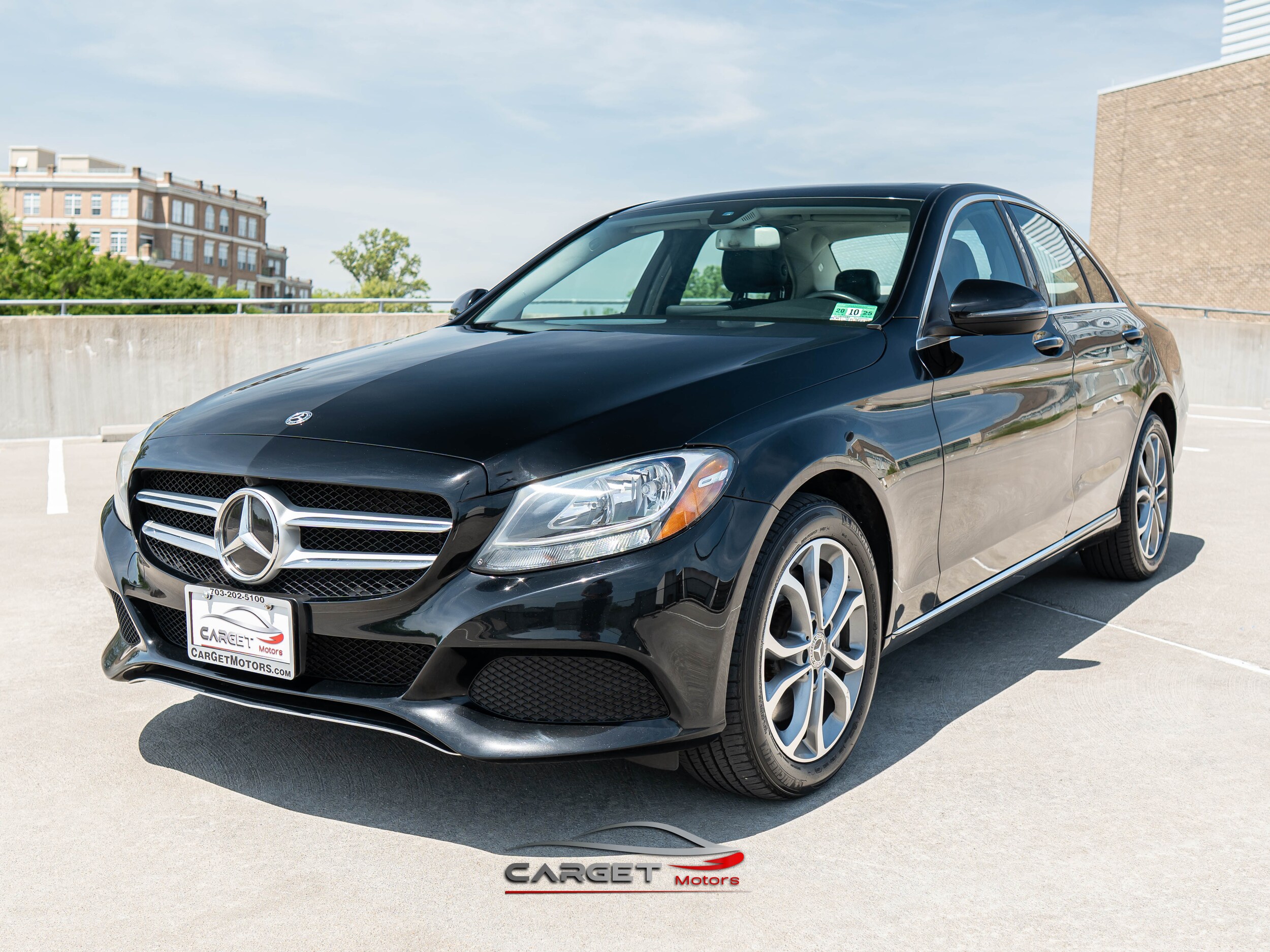 2018 Mercedes Benz C 300 4MATIC photo 3