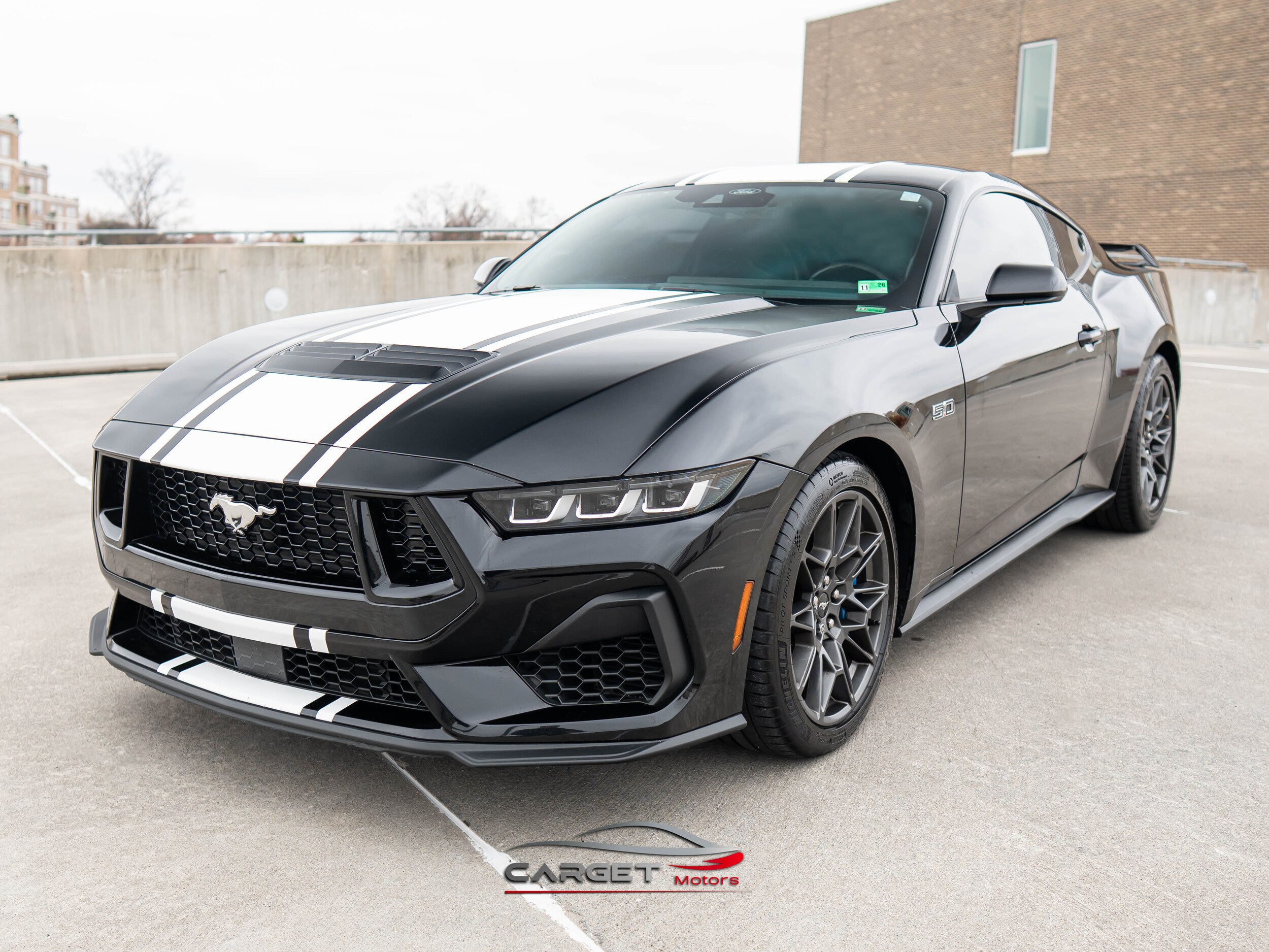 2024 Ford Mustang GT photo 2