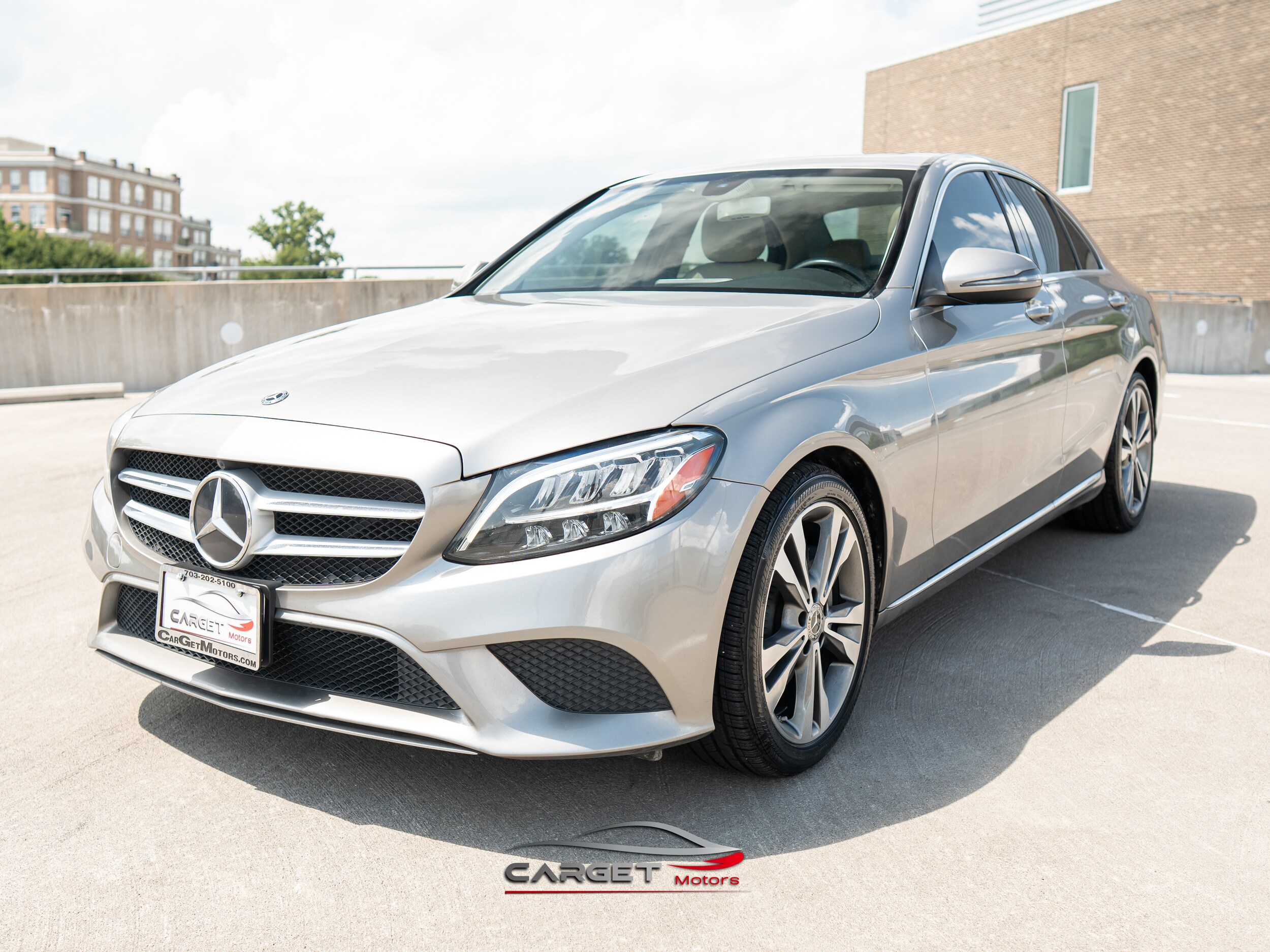2019 Mercedes Benz C 300 photo 3