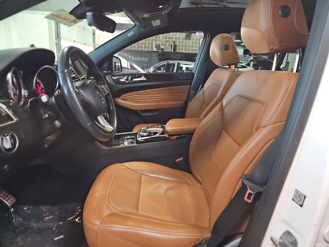 2019 Mercedes Benz GLE AMG 43 4MATIC photo 4