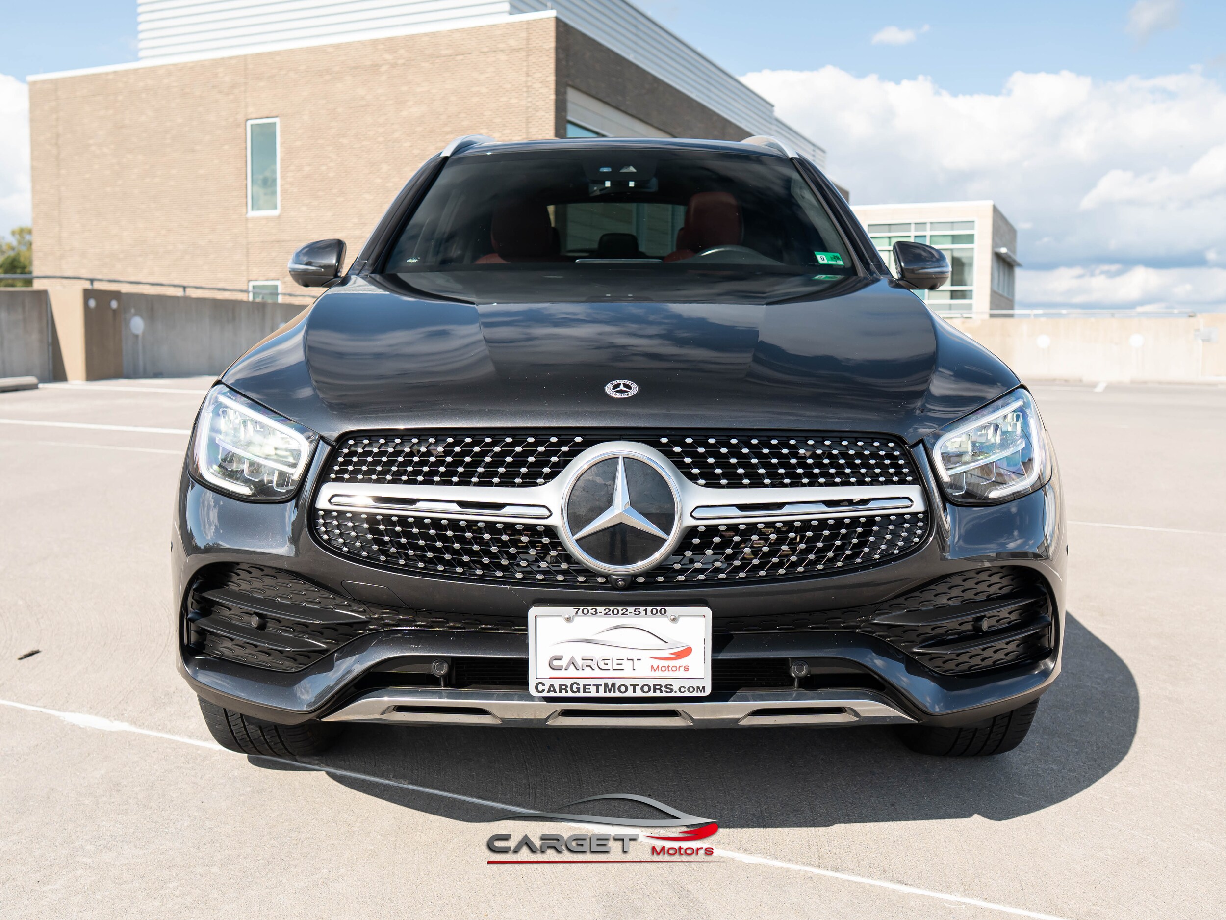 2021 Mercedes Benz GLC 300 4MATIC photo 2