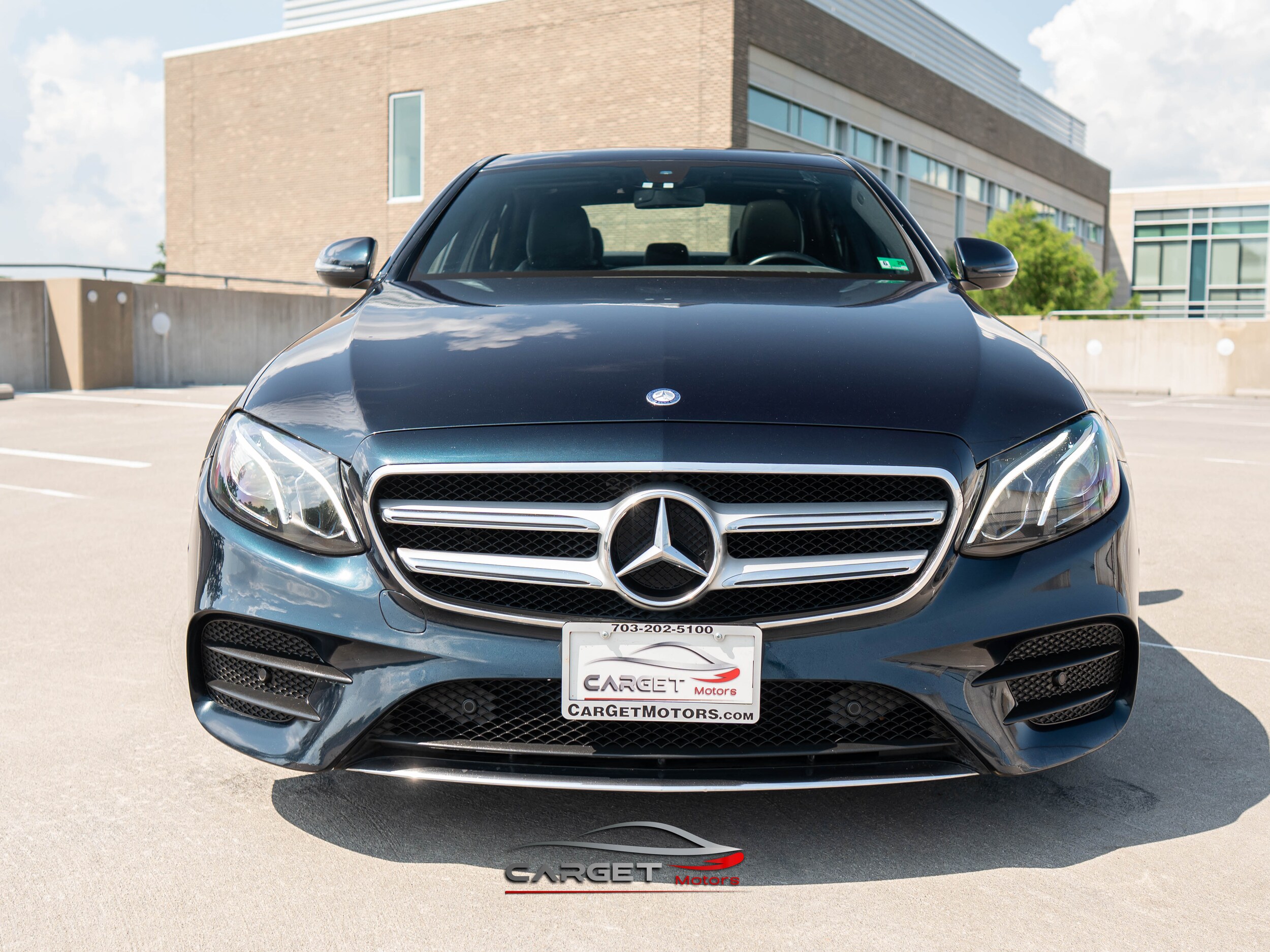 2017 Mercedes Benz E 300 4MATIC photo 2