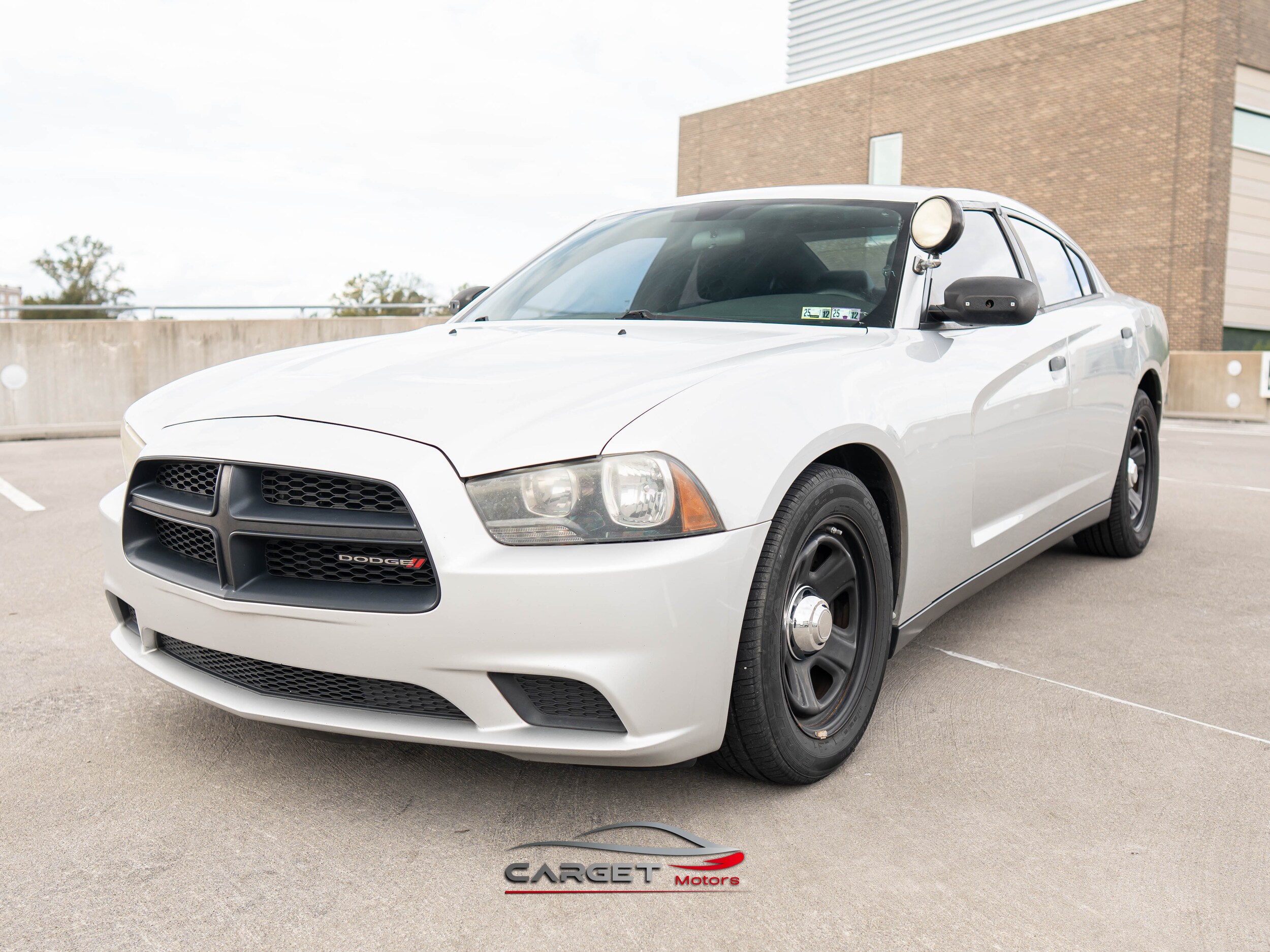 2013 Dodge Charger photo 2