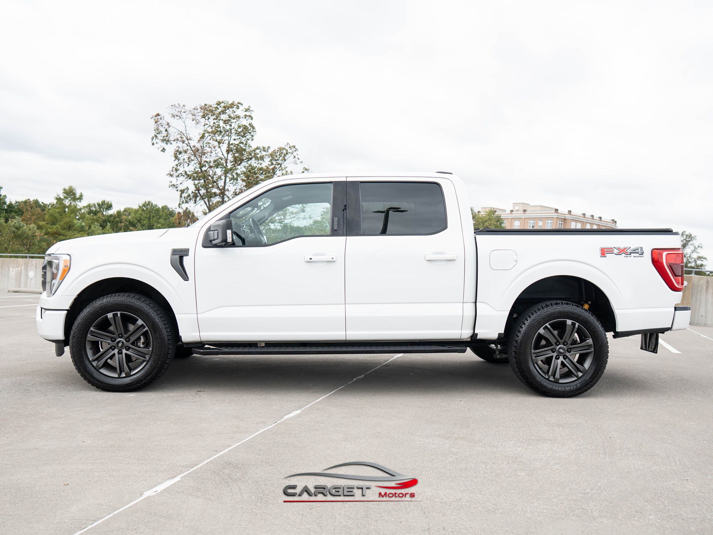 2021 Ford F-150 XL photo 3