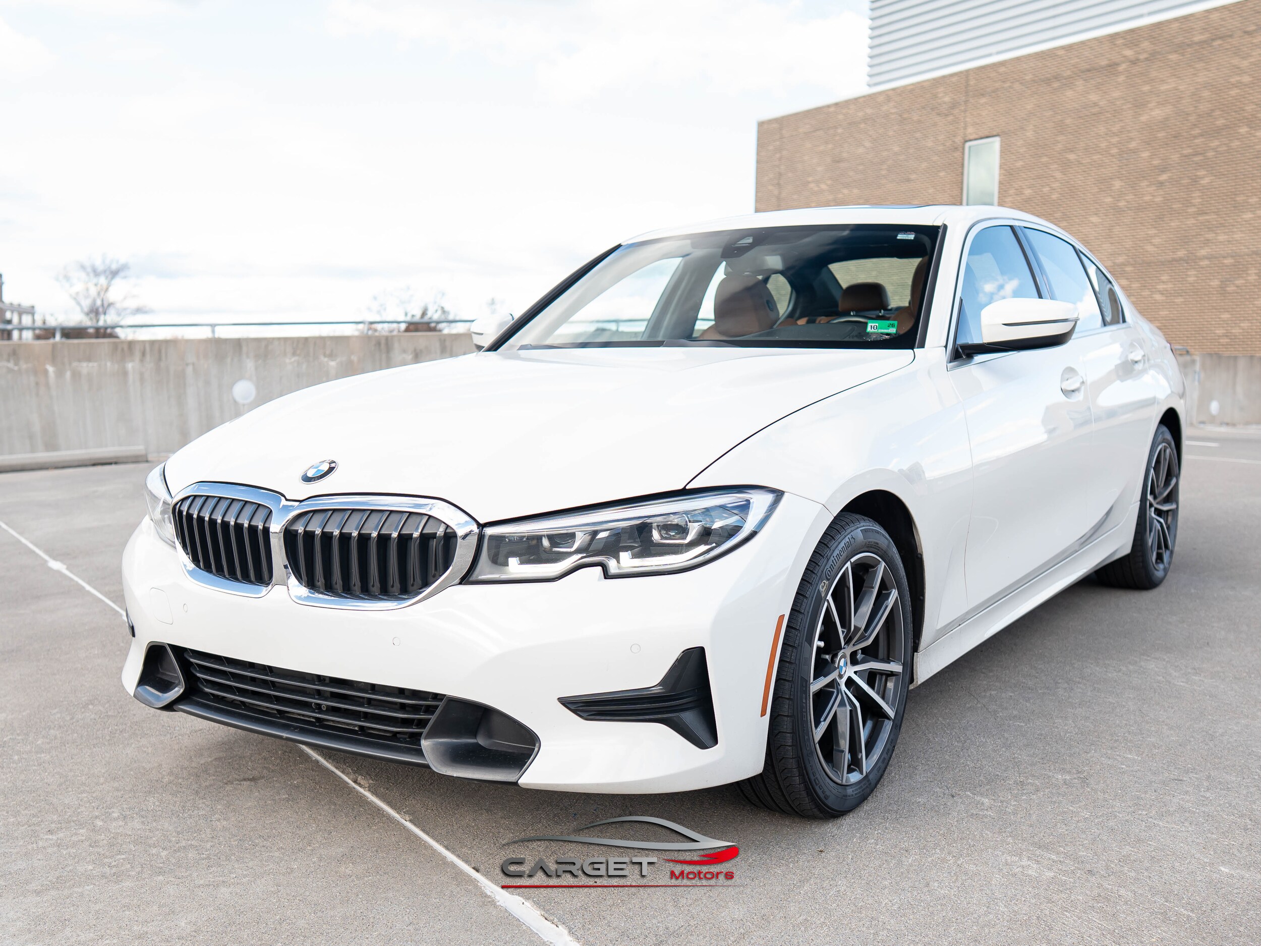 2020 Bmw 330i xDrive photo 2