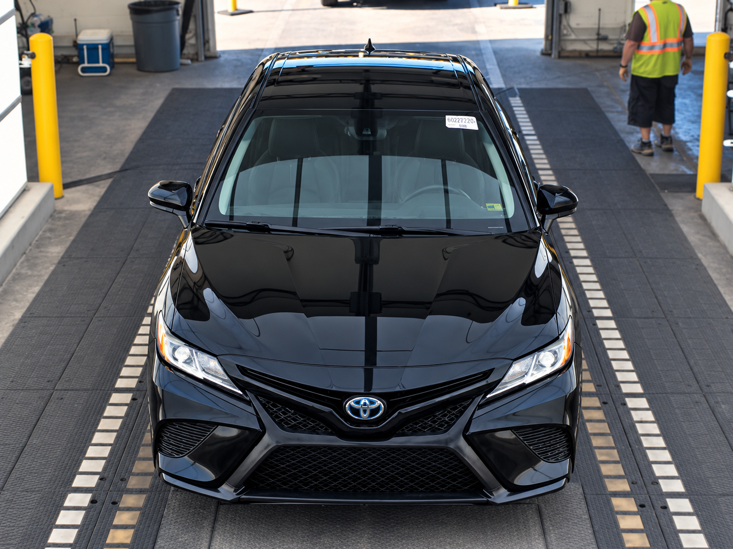 Used 2020 Toyota Camry SE Sedan
