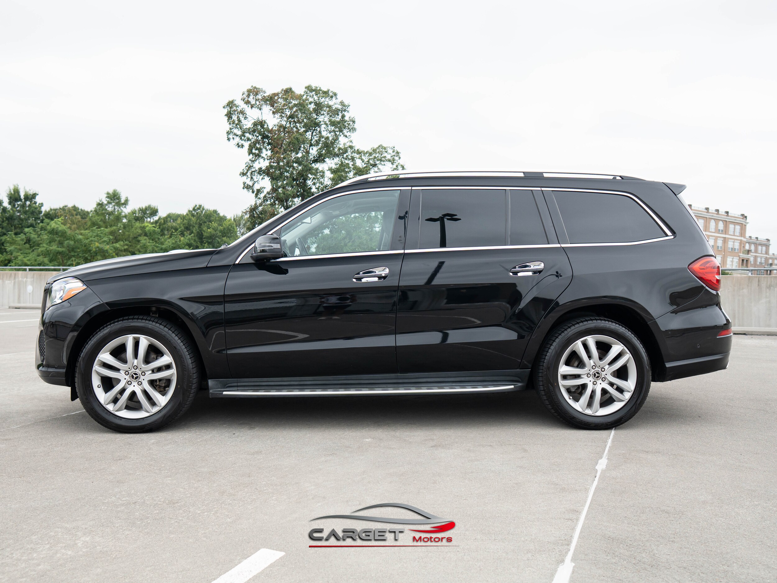 2018 Mercedes Benz GLS 450 4MATIC photo 4