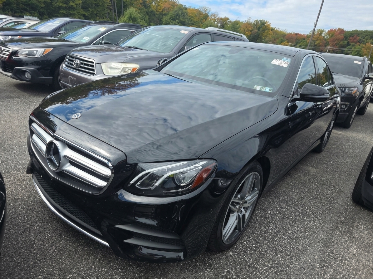  Mercedes-Benz E-Class