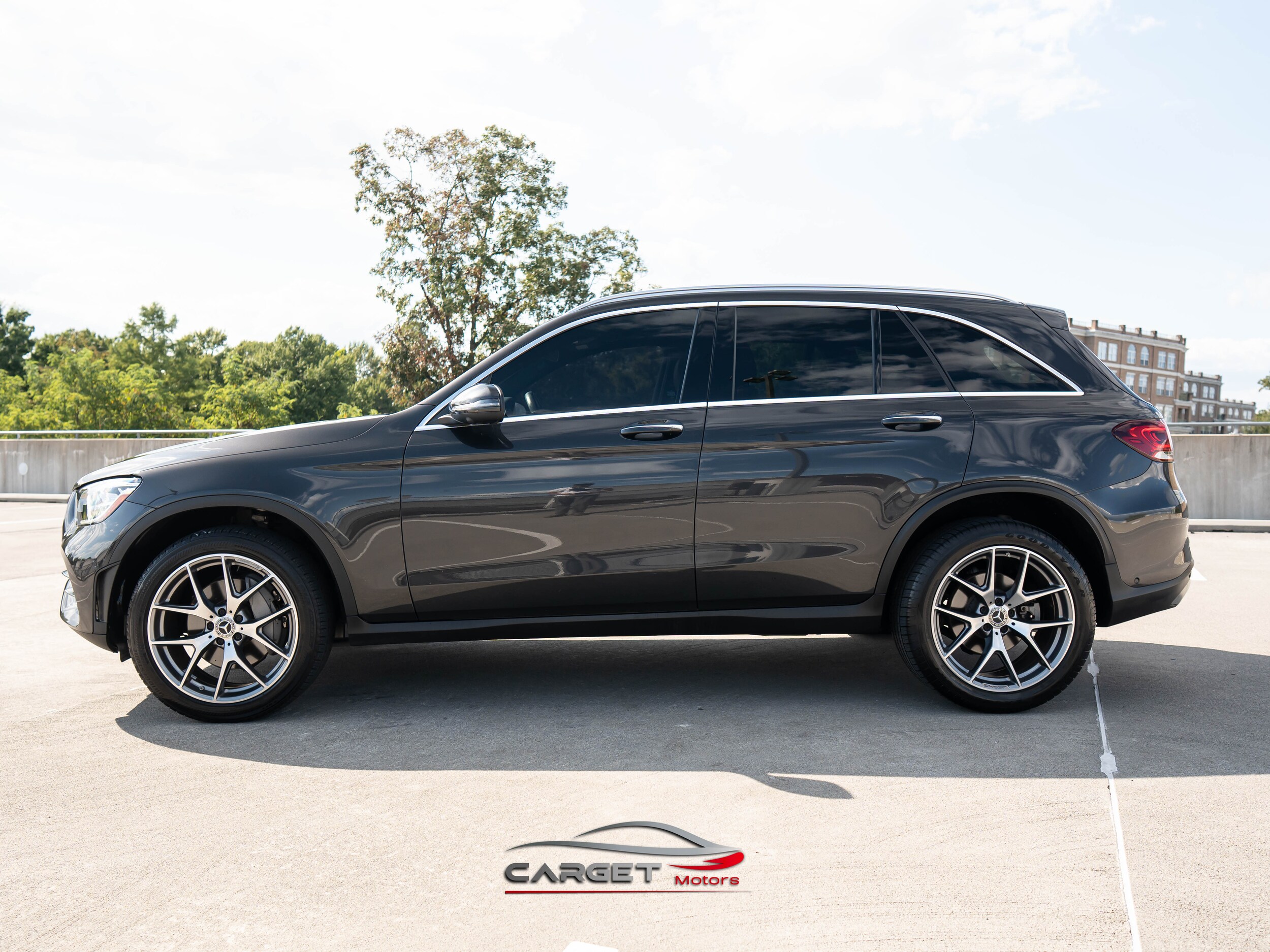 2021 Mercedes Benz GLC 300 4MATIC photo 4