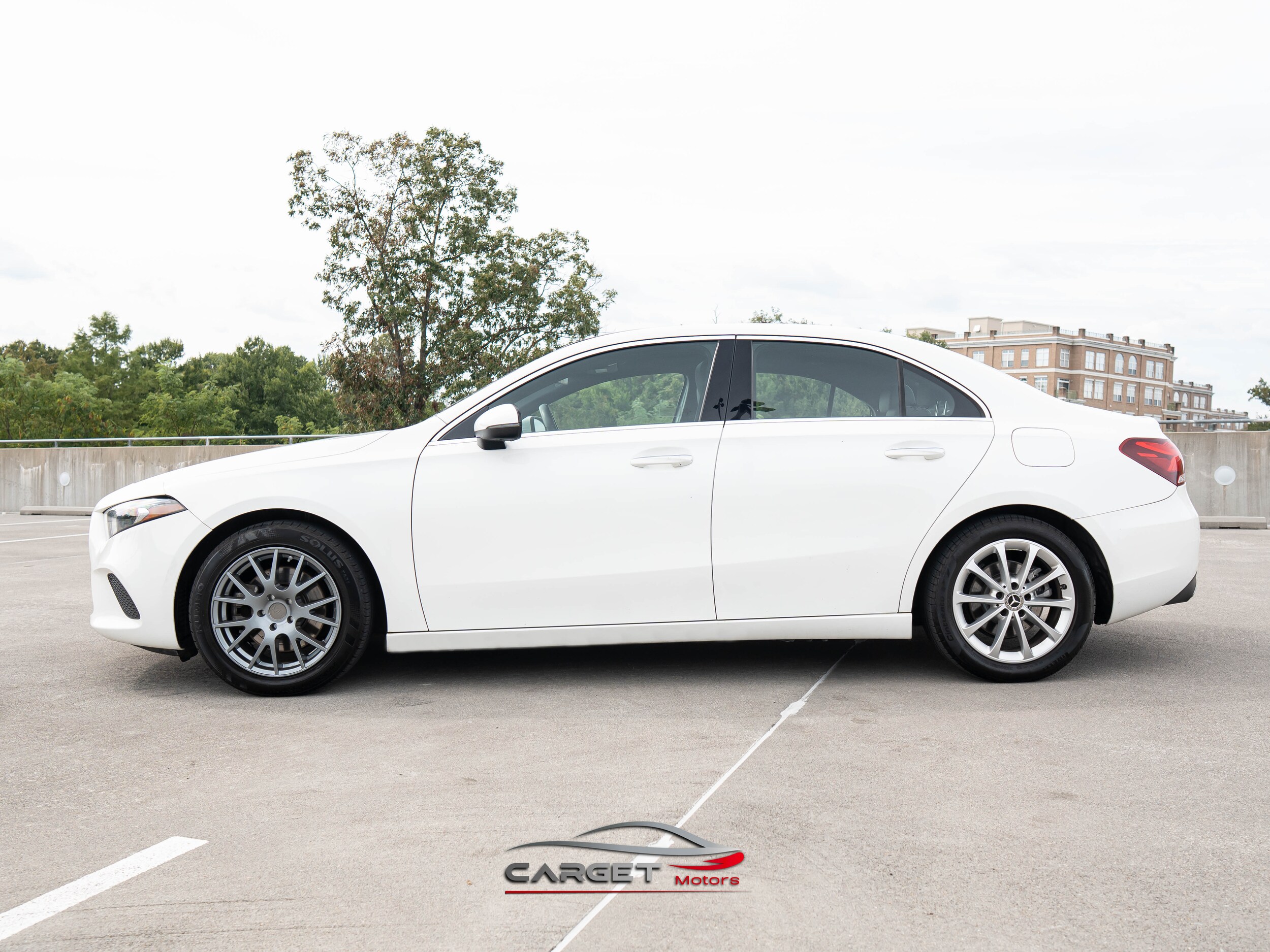 2019 Mercedes Benz A 220 photo 3