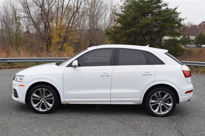 2017 Audi Q3 2.0T Premium Plus Tiptronic quattro's photo