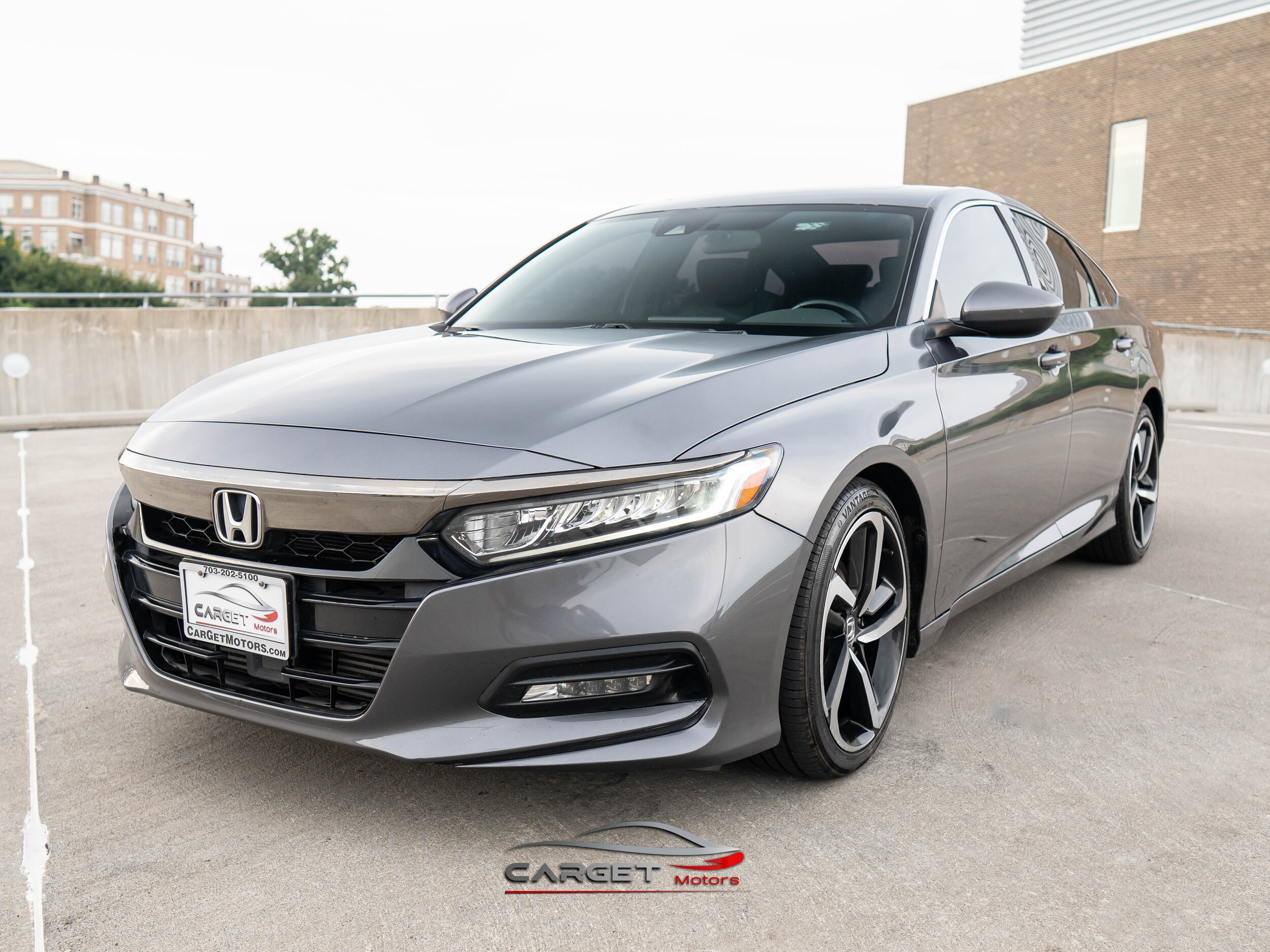 2020 Honda Accord Sport 2.0T photo 3