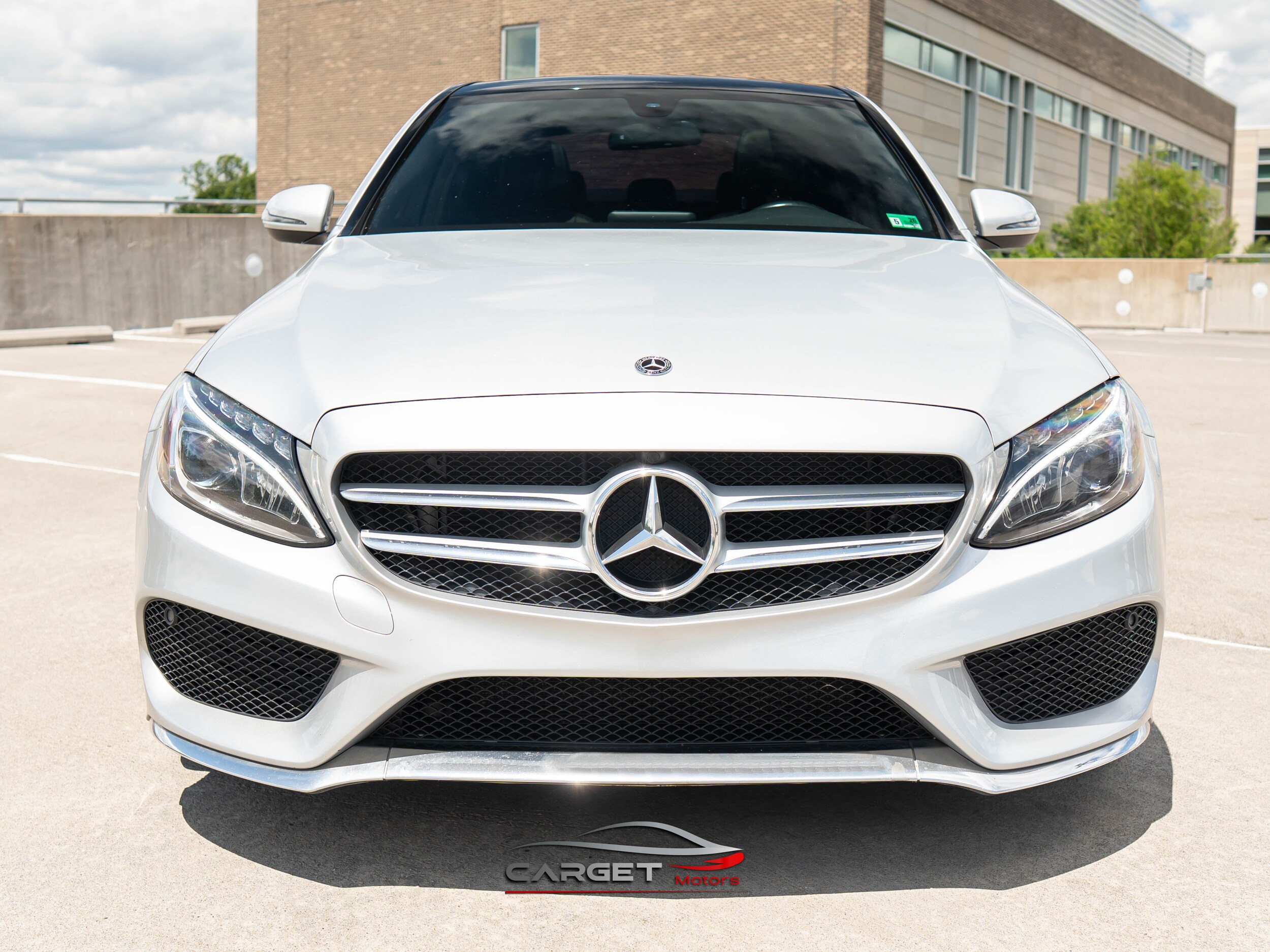 2018 Mercedes Benz C 300 4MATIC photo 2