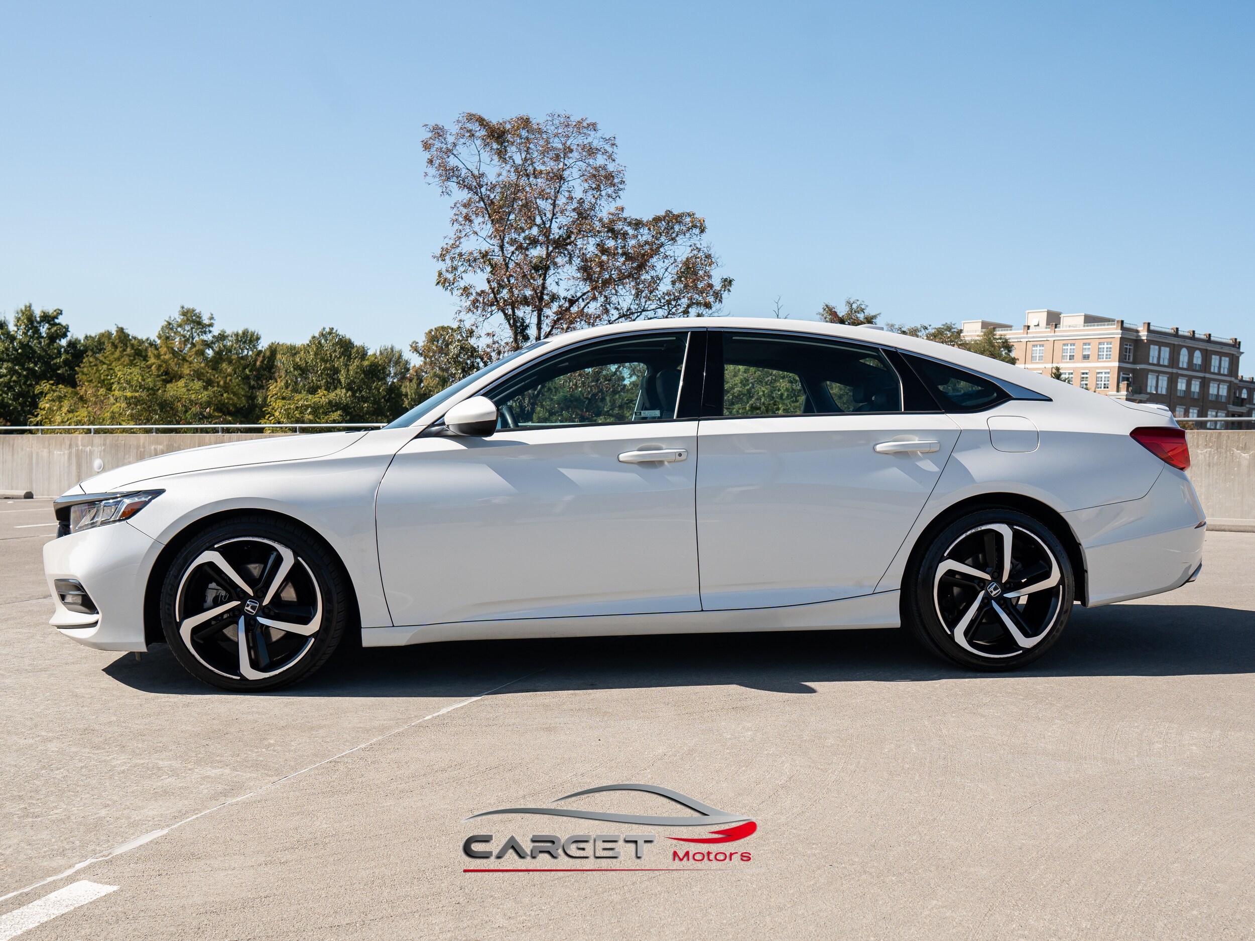 2019 Honda Accord Sport 2.0T photo 4