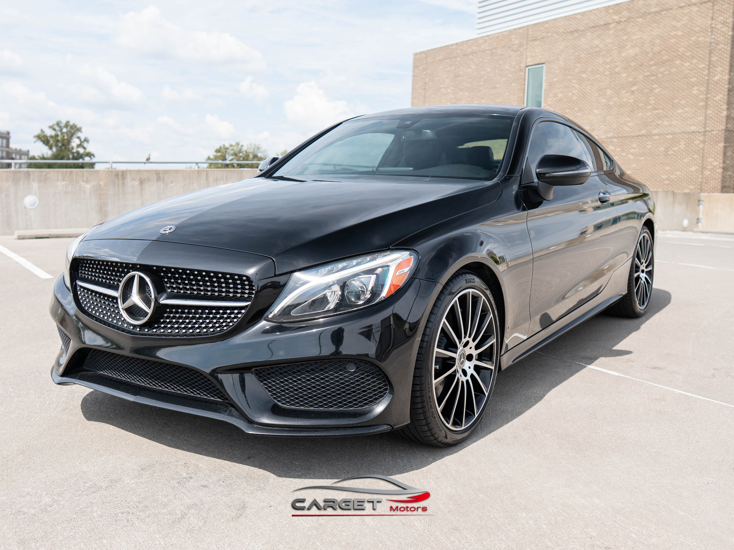 2018 Mercedes Benz C 300 photo 2