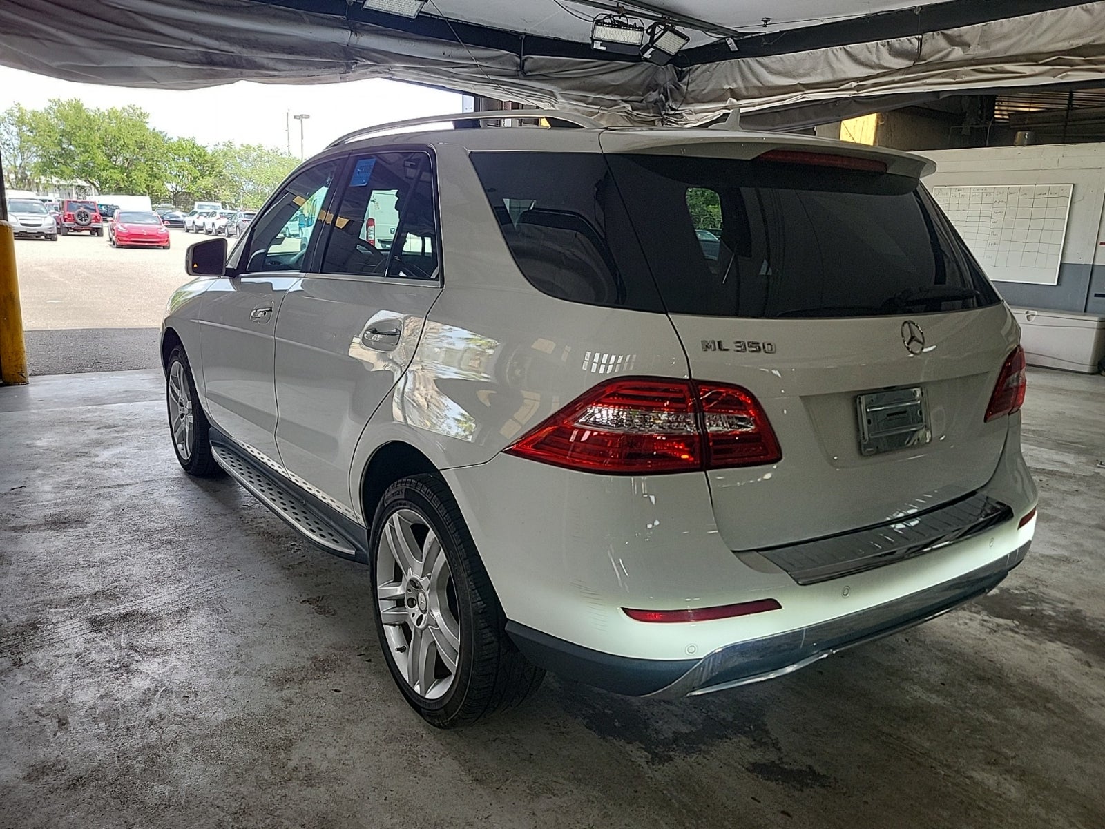 2015 Mercedes Benz ML 350 photo 3