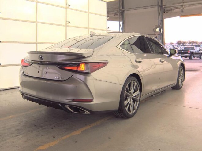 2019 Lexus ES 350 Premium photo 3