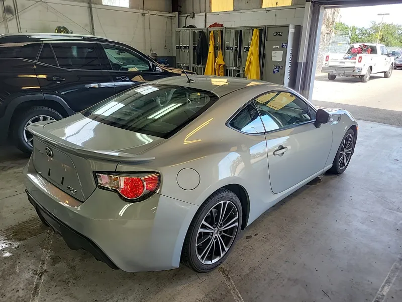 2013 Scion FR-S 10 Series photo 3