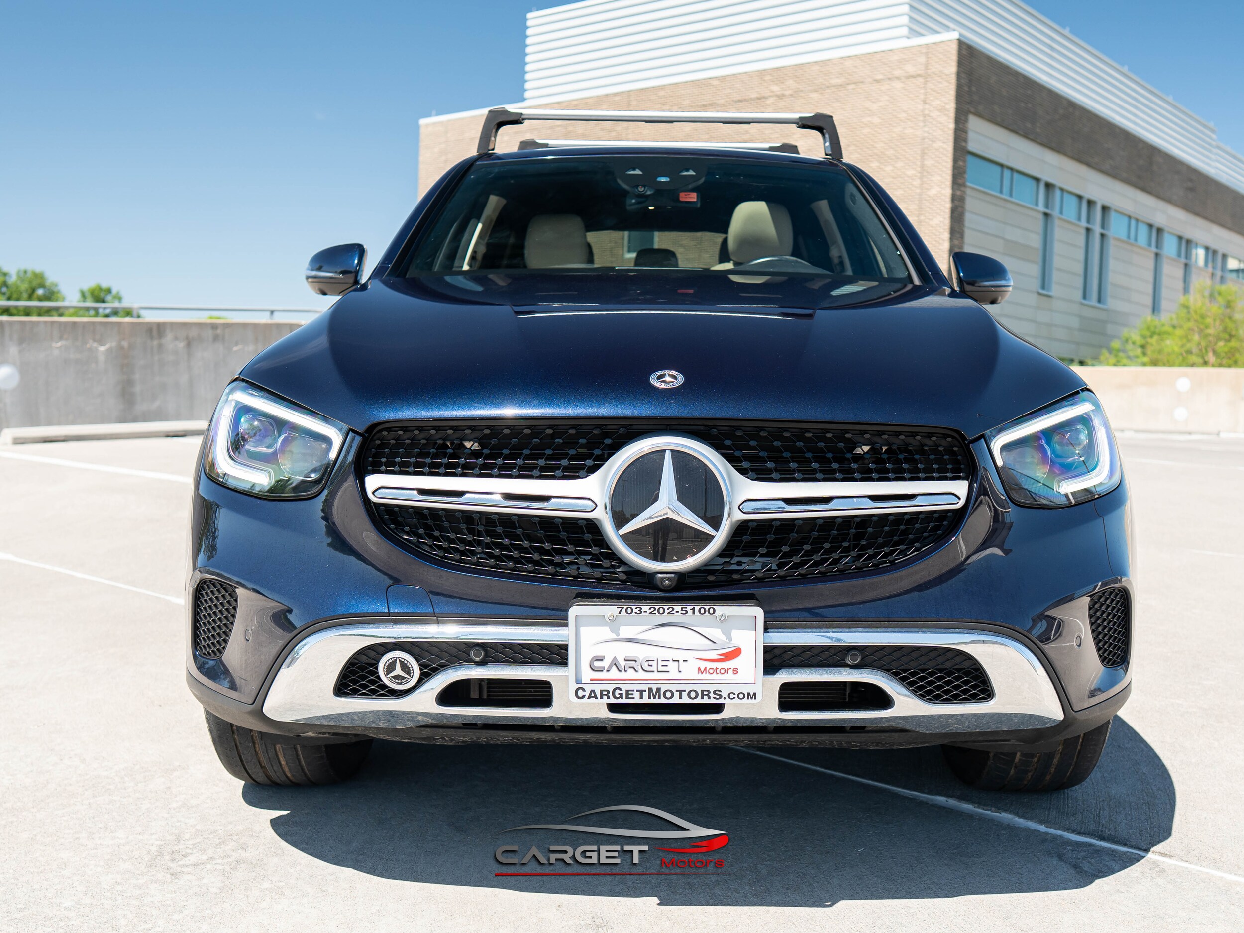 2021 Mercedes Benz GLC 300 4MATIC photo 2
