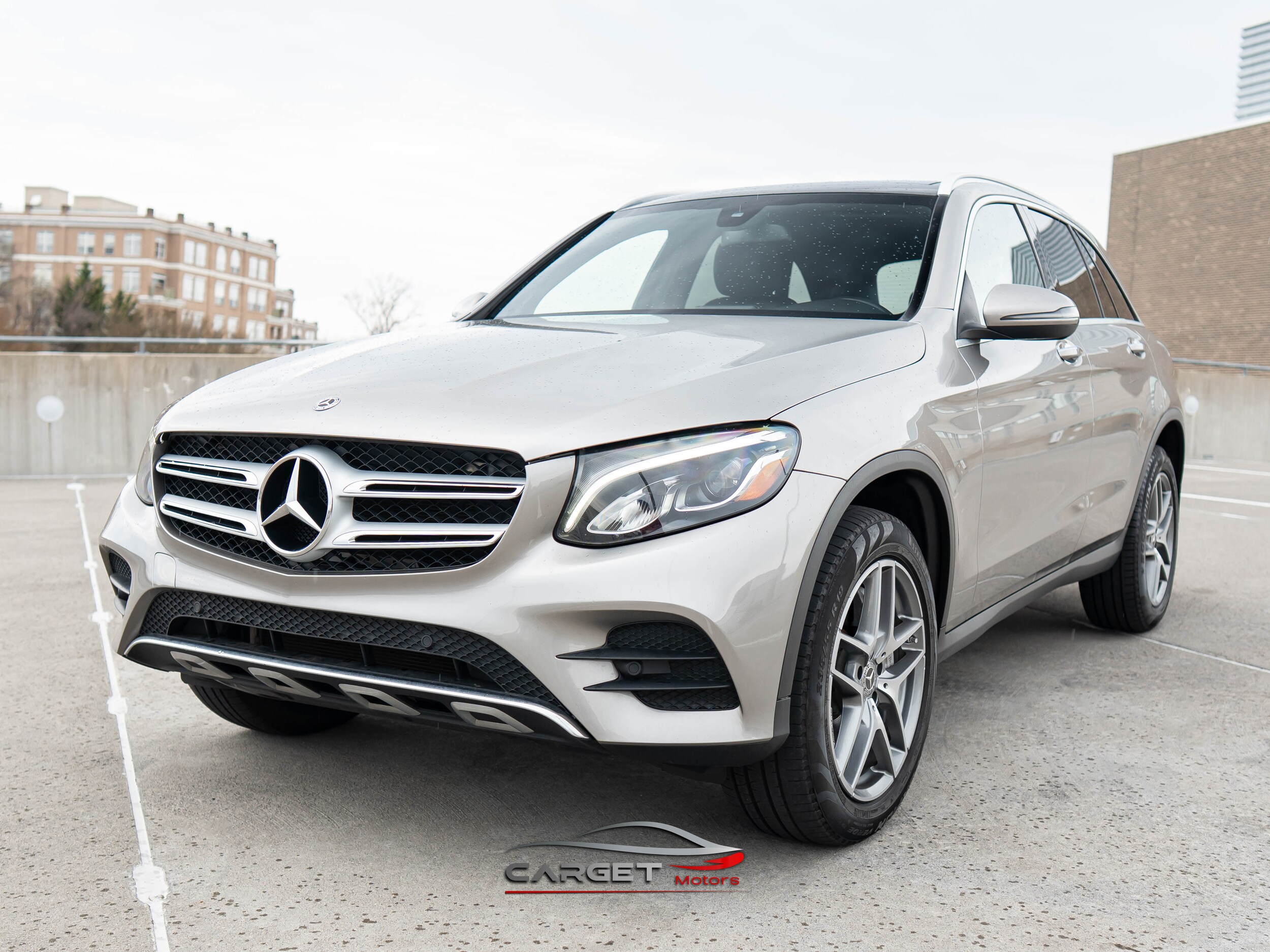 2019 Mercedes Benz GLC 300 4MATIC photo 3