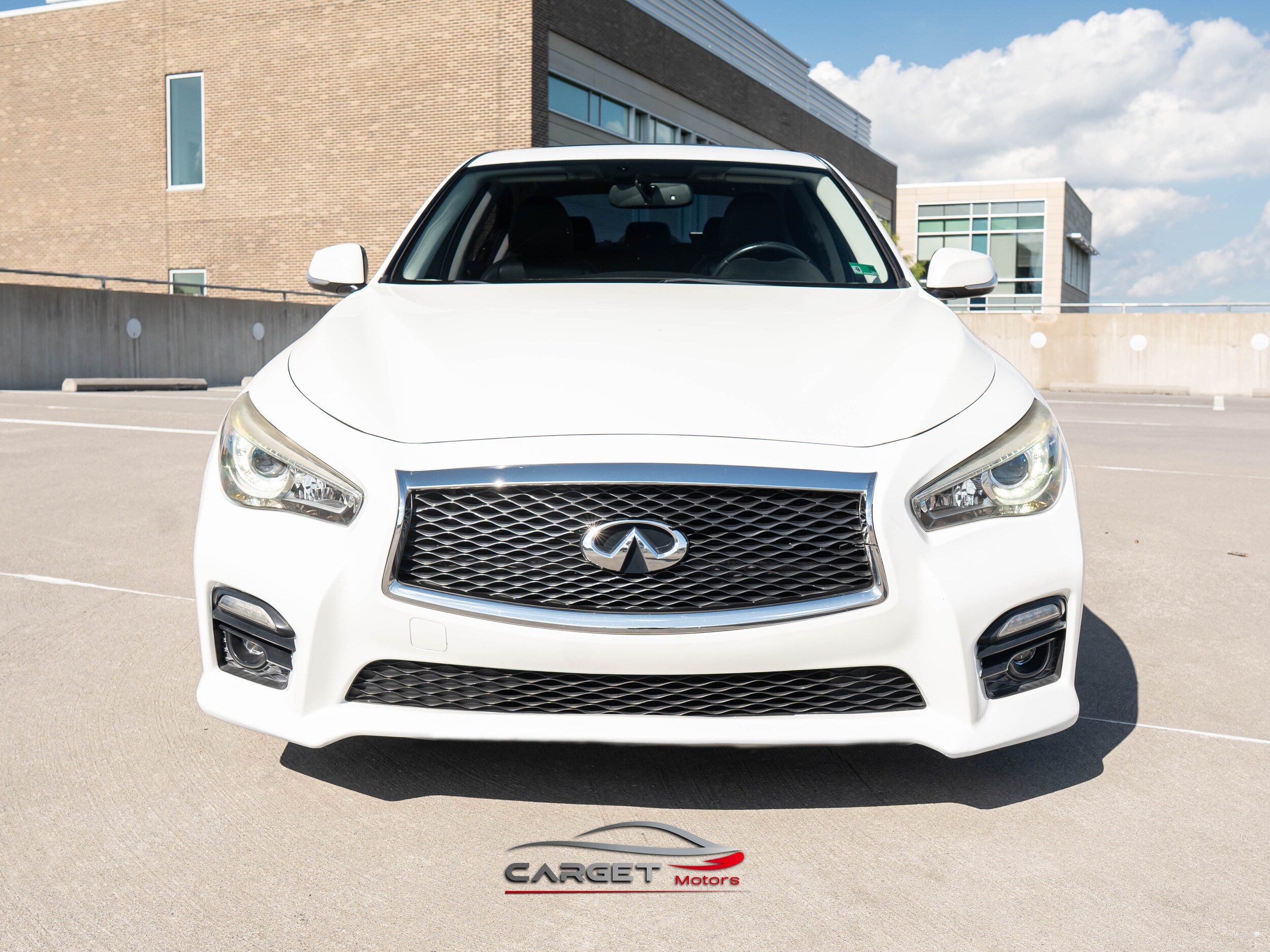 2017 Infiniti Q50 3.0t Sport photo 2