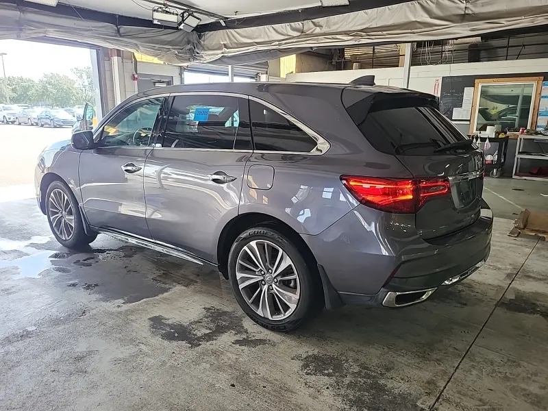 2017 Acura MDX SH-AWD Technology photo 2