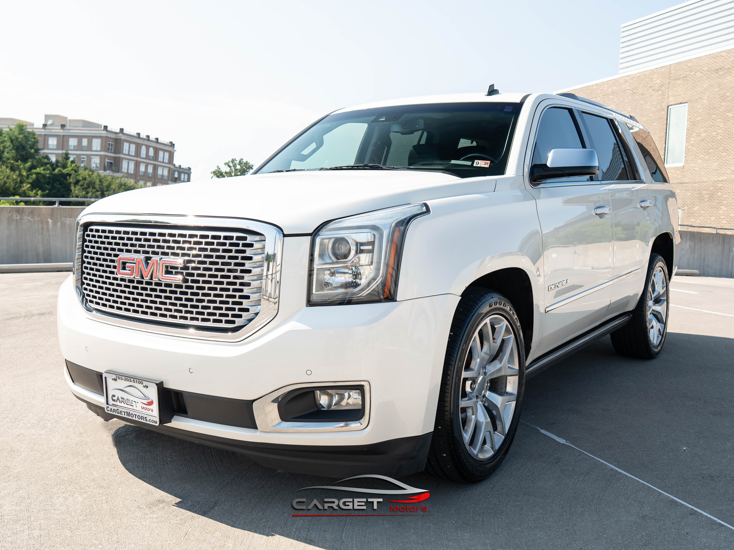 2015 Gmc Yukon Denali photo 3