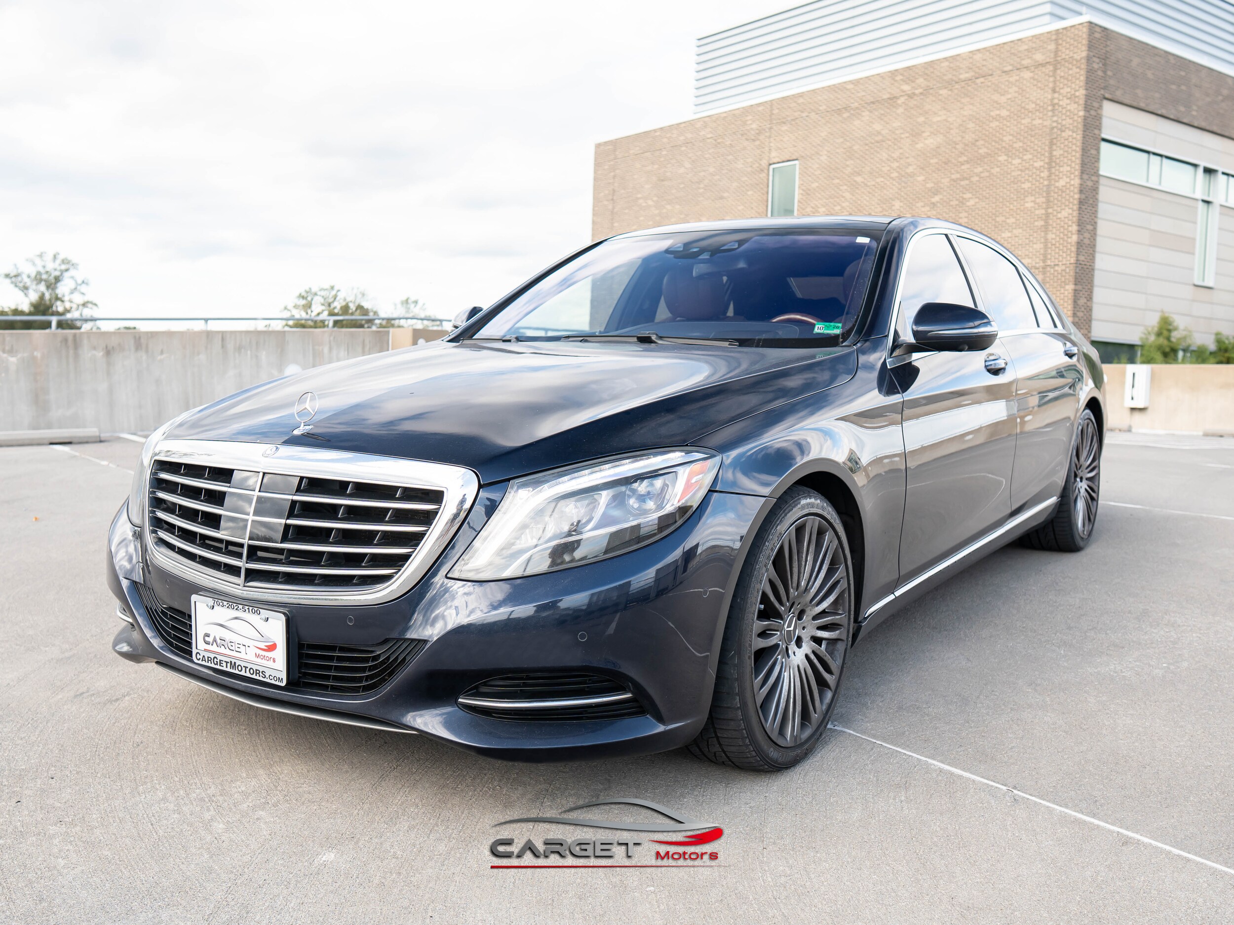 2017 Mercedes Benz S 550 4MATIC photo 2