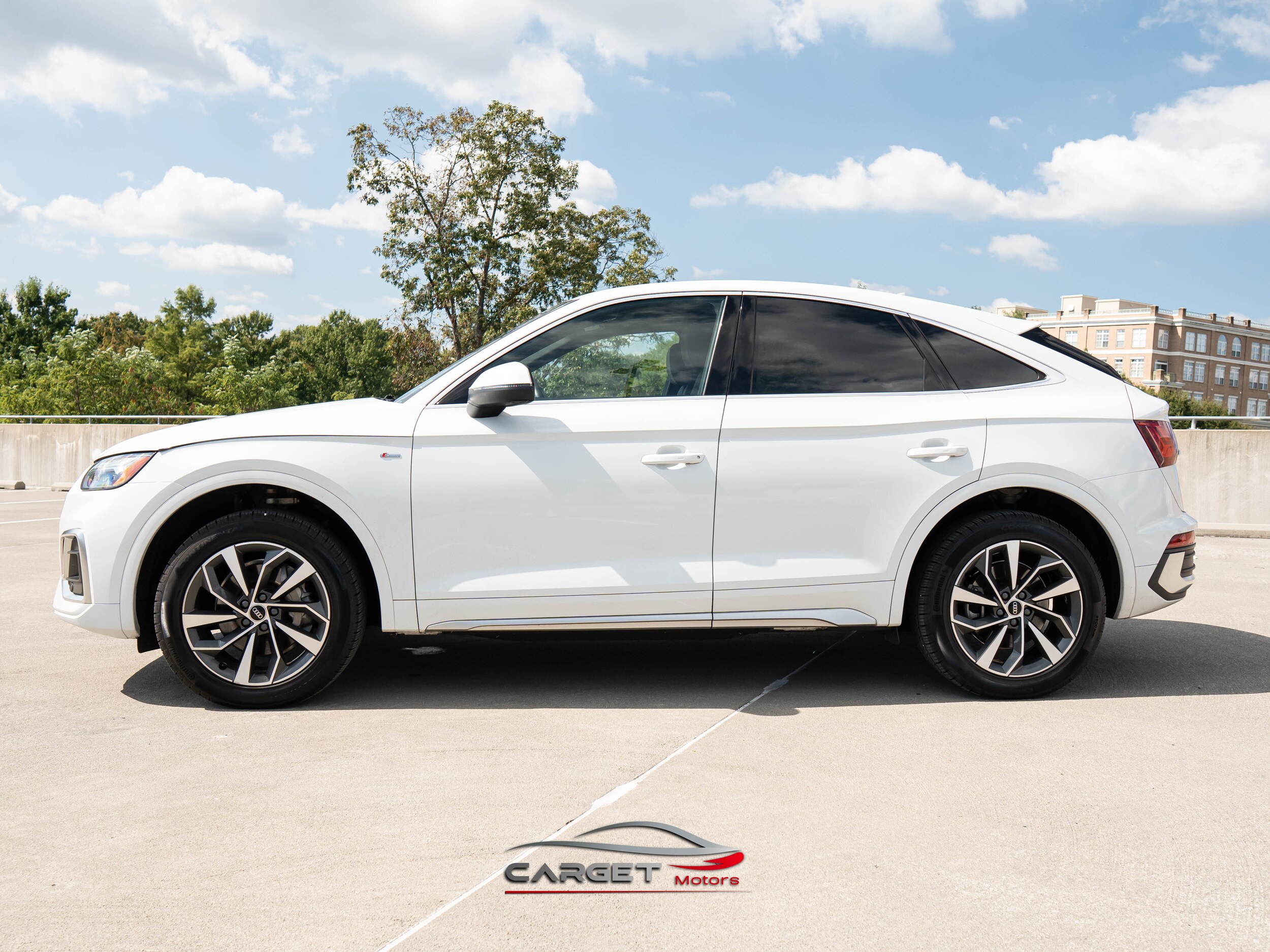 2022 Audi Q5 Sportback S line Premium Plus photo 3