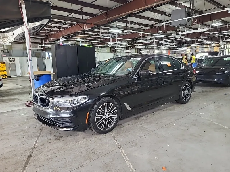 2019 BMW 5 Series 540i Sedan's photo
