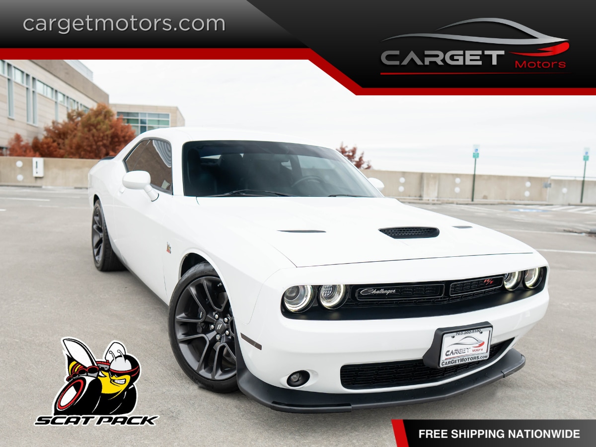2021 Dodge Challenger R/T's photo