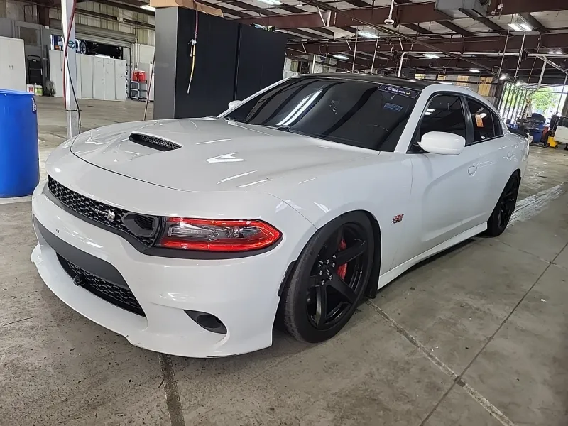 2020 Dodge Charger Scat Pack's photo
