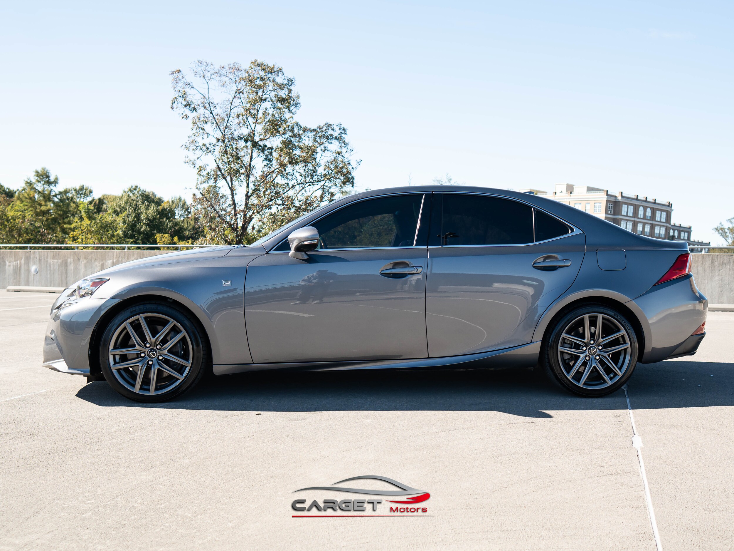 2016 Lexus IS 200t photo 3