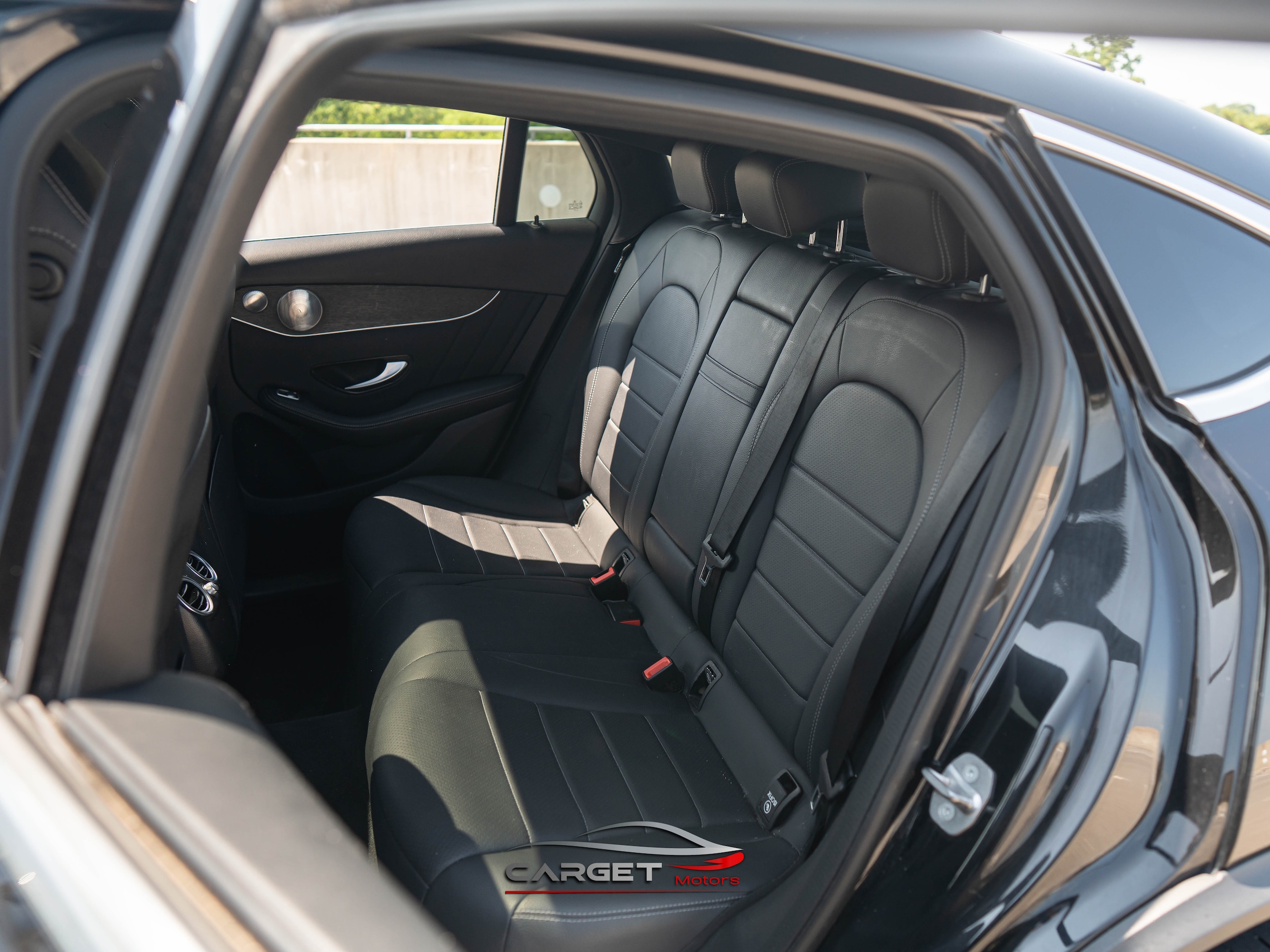 2020 Mercedes-Benz GLC Coupe GLC300 - Photo 19