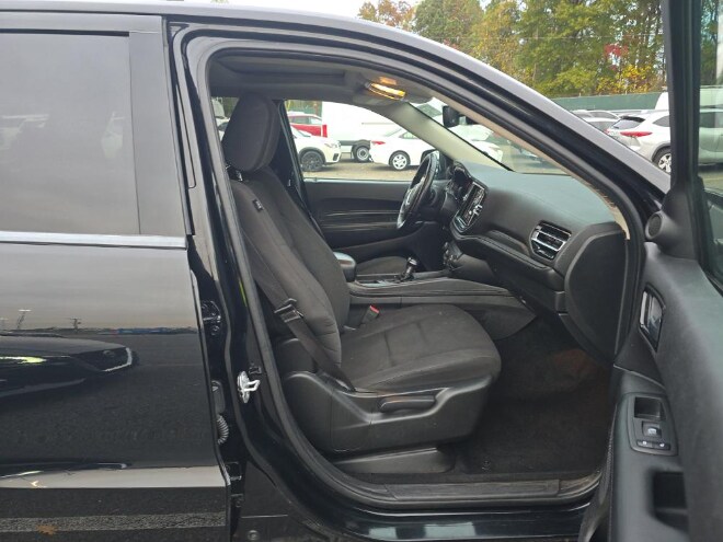 2022 Dodge Durango SXT photo 4