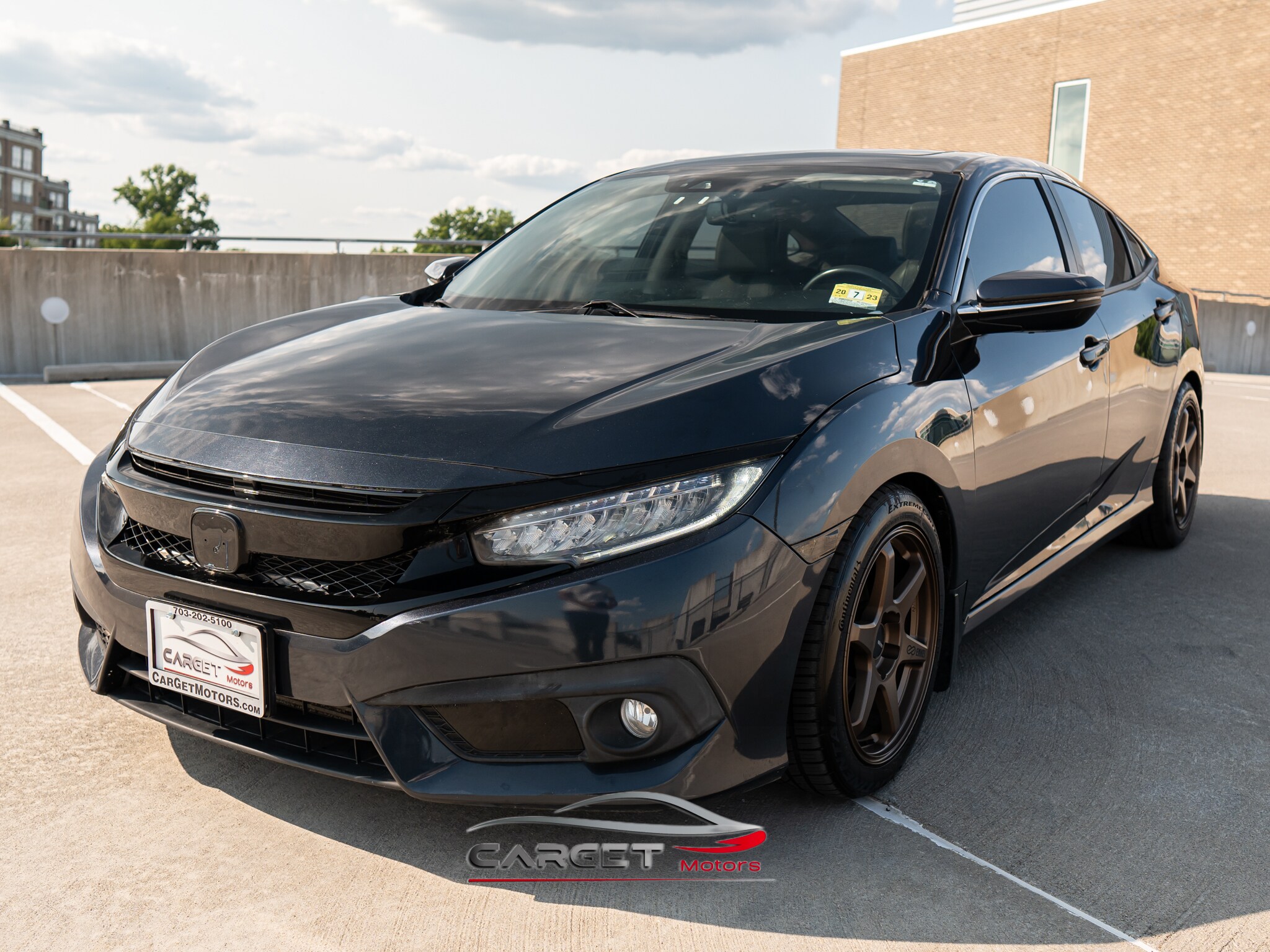 2016 Honda Civic Touring photo 3