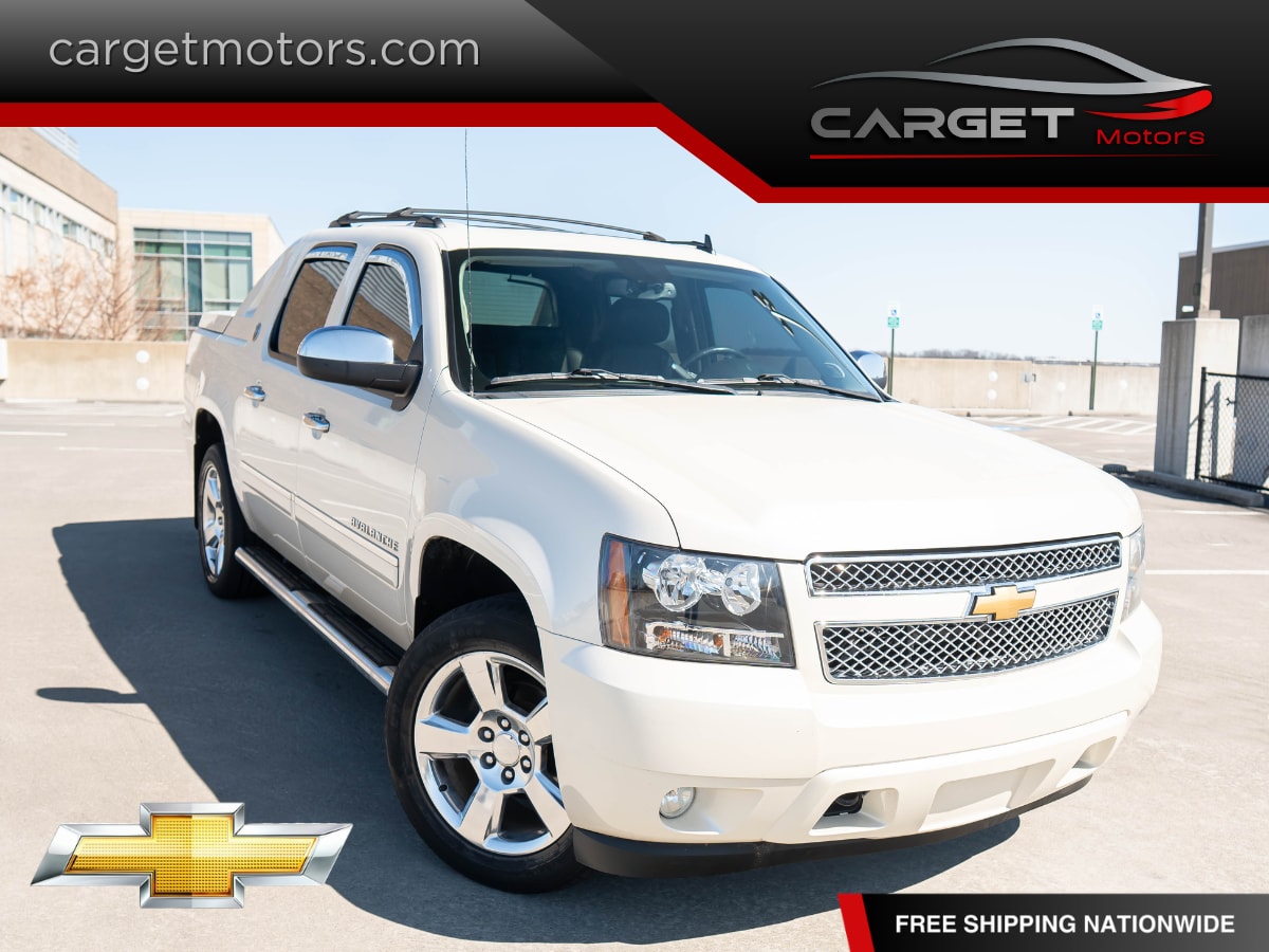 2013 Chevrolet Avalanche 4WD Avalanche LTZ's photo