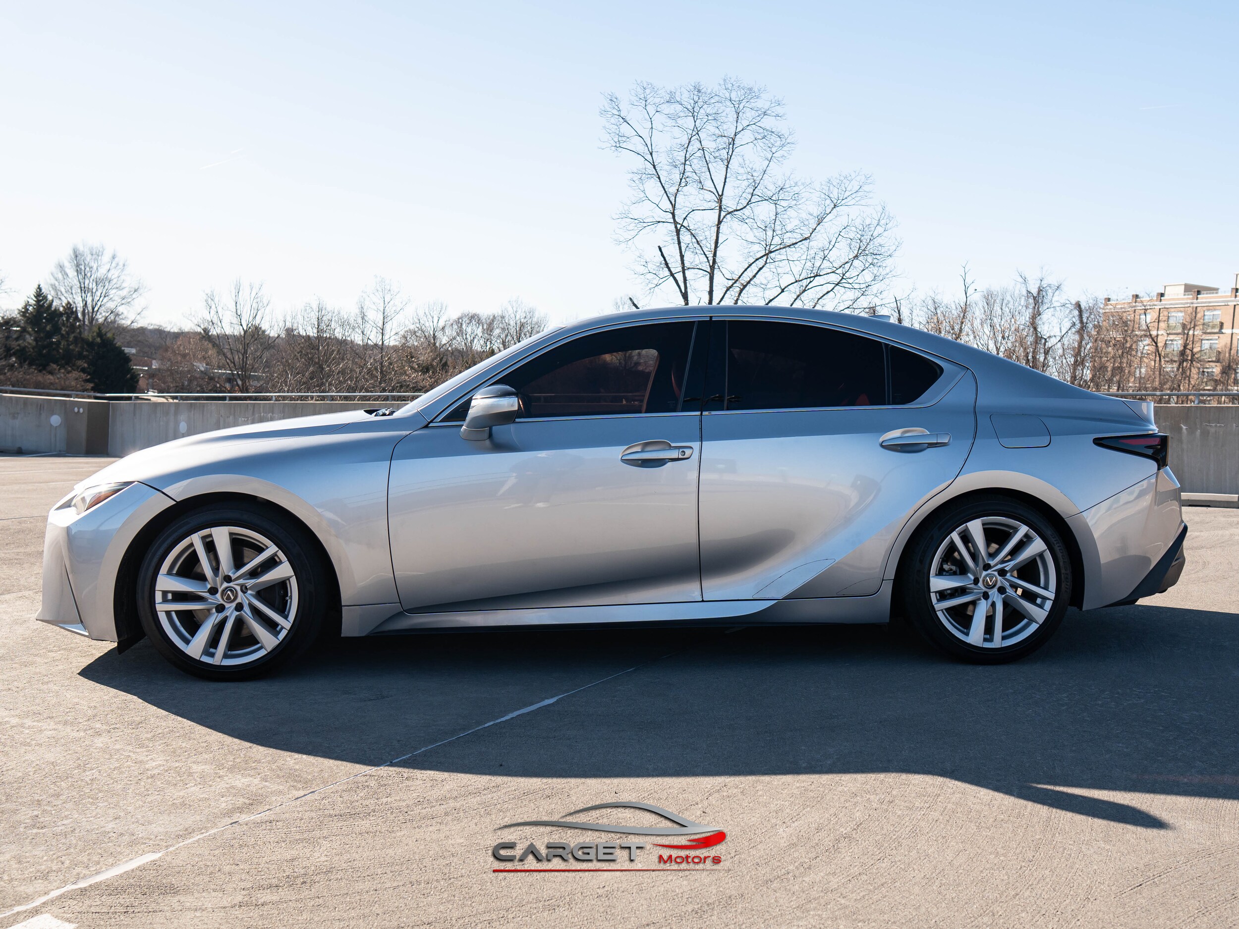 2021 Lexus IS 300 photo 4