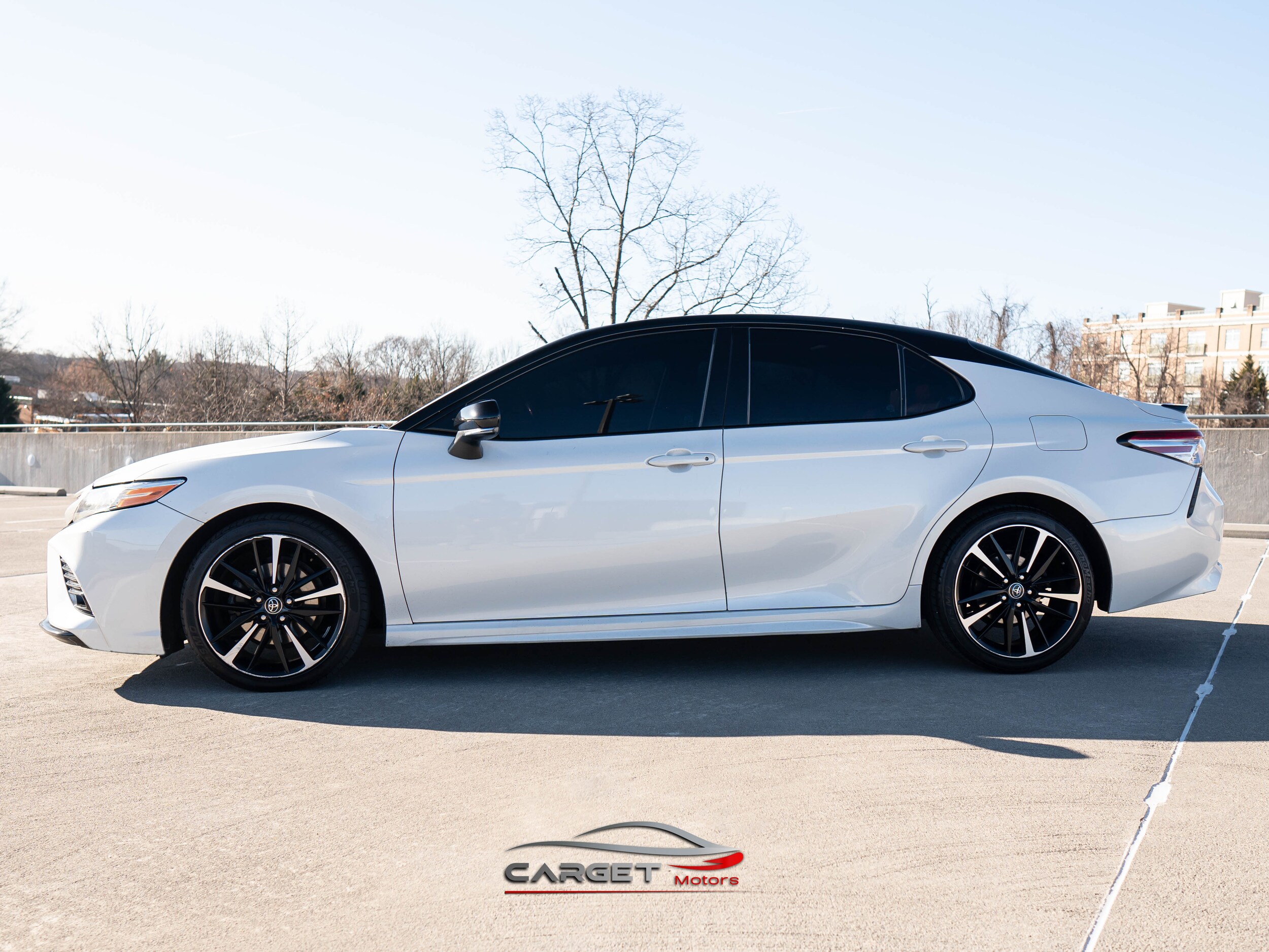 2020 Toyota Camry XSE photo 4