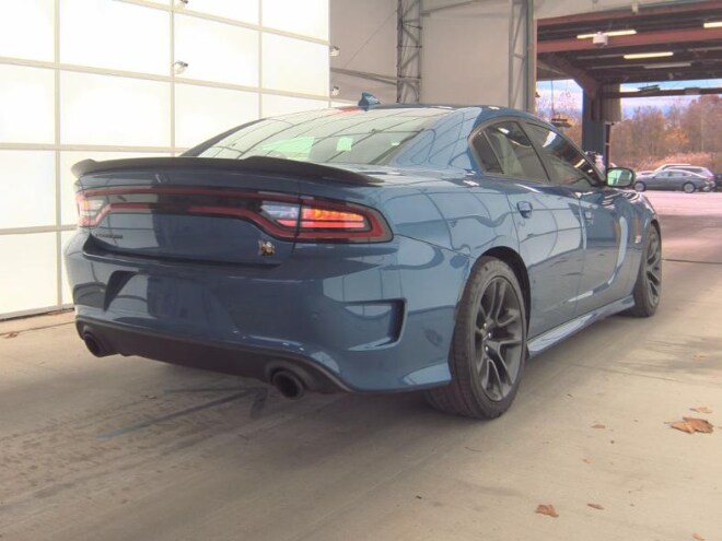 2020 Dodge Charger Scat Pack photo 3