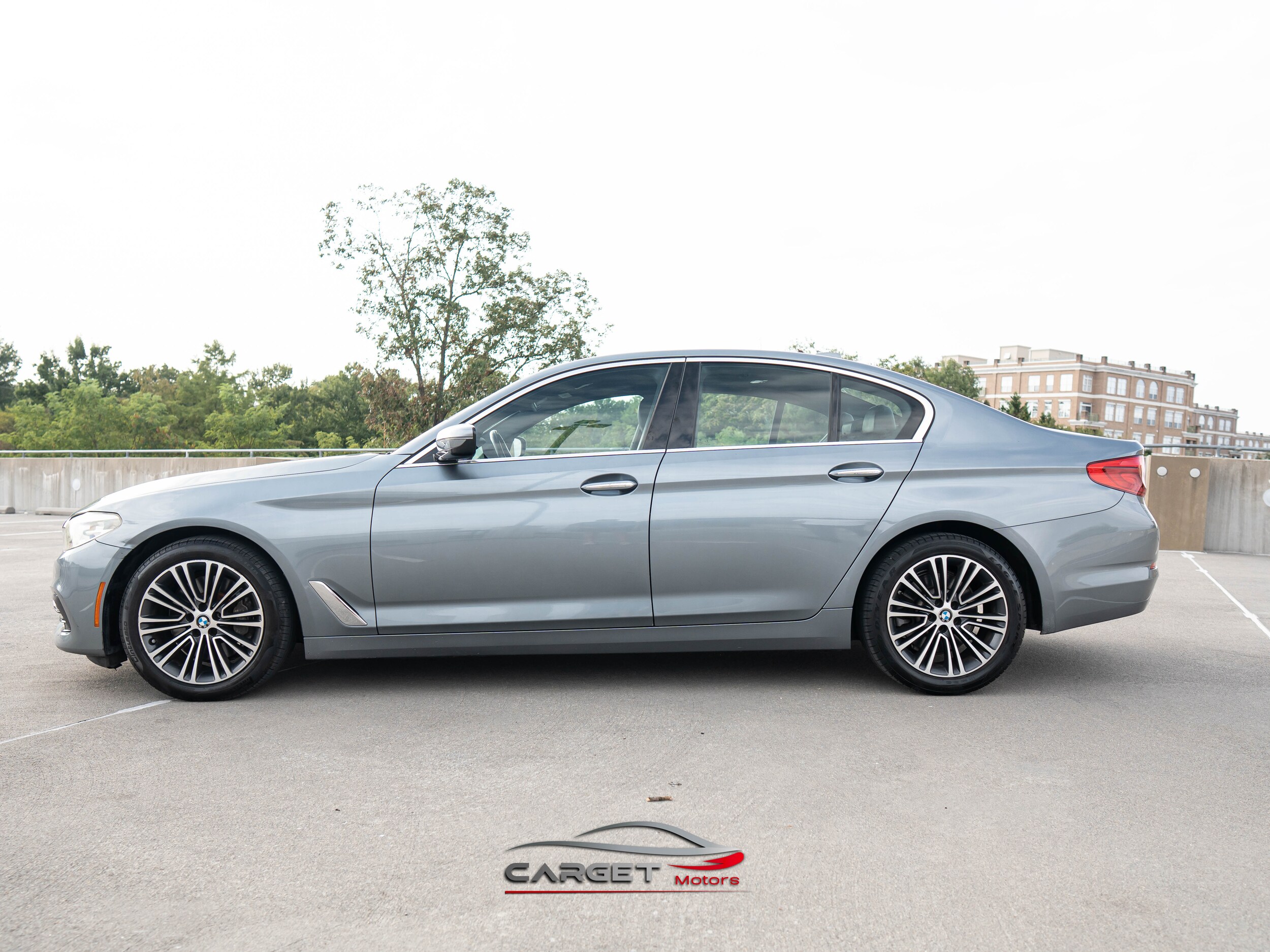 2018 Bmw 530i Sedan photo 4