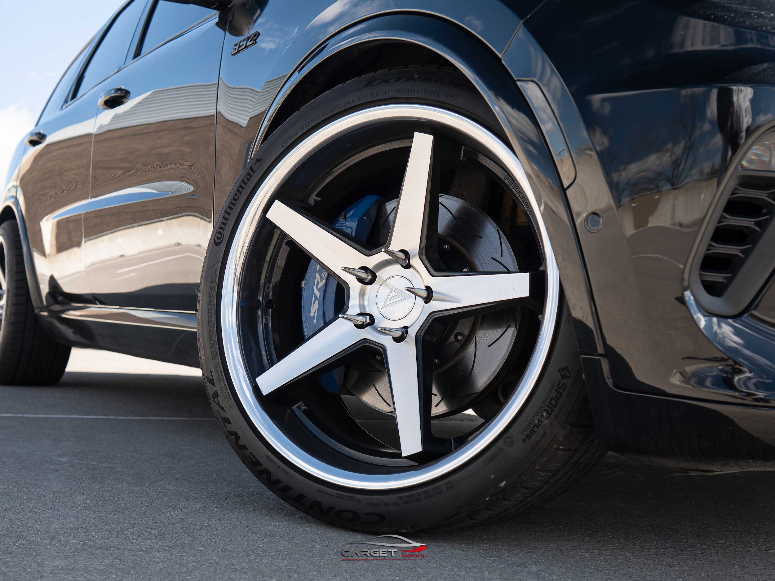 View vehicle photo 2