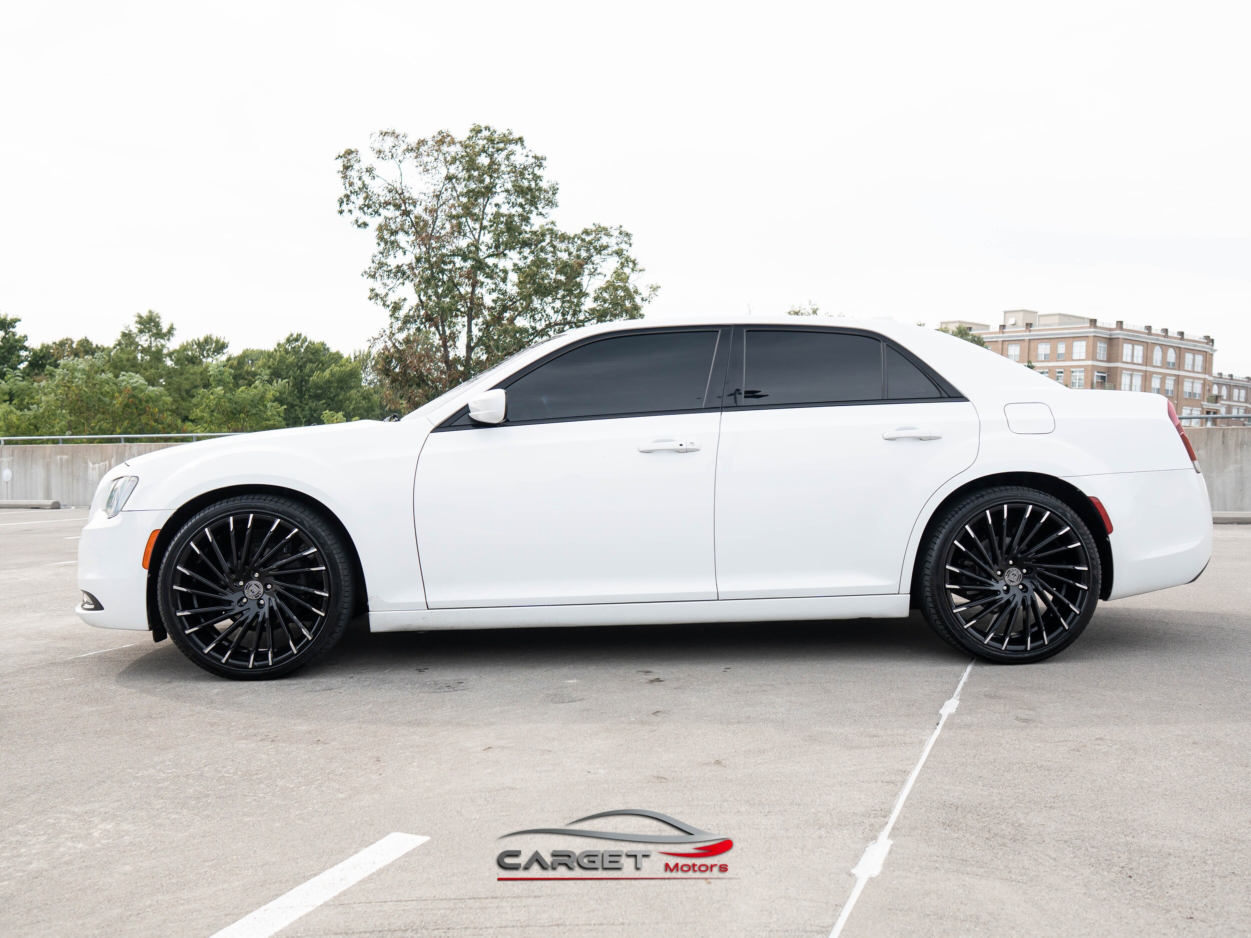 2020 Chrysler 300 S photo 4