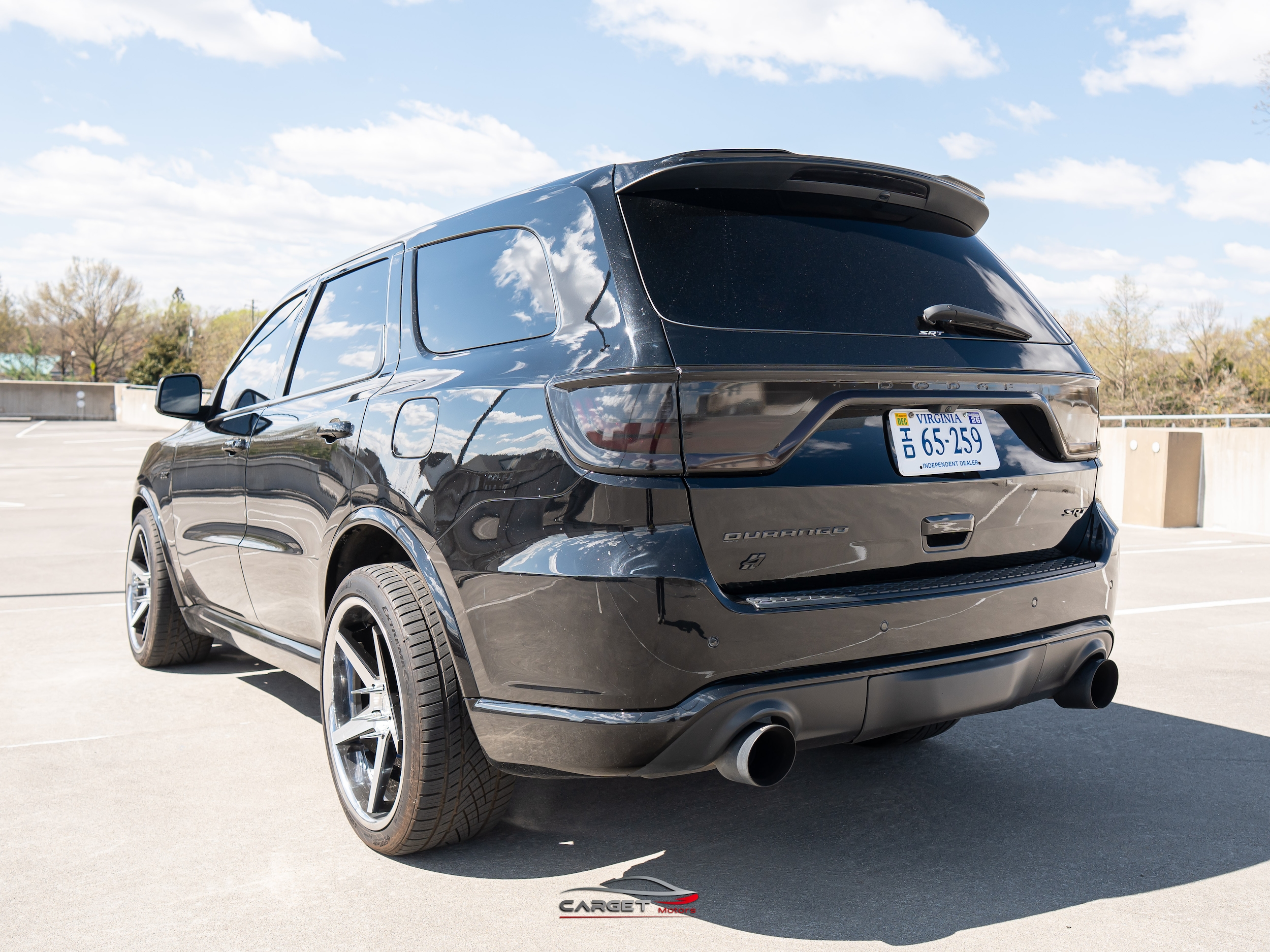 View vehicle photo 6