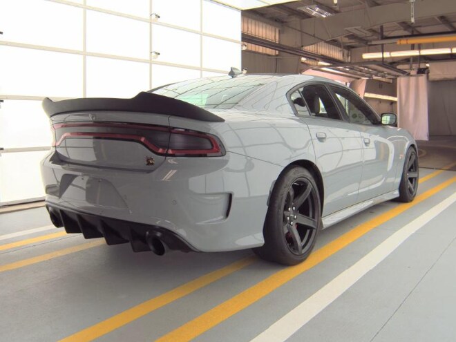 2022 Dodge Charger Scat Pack photo 3