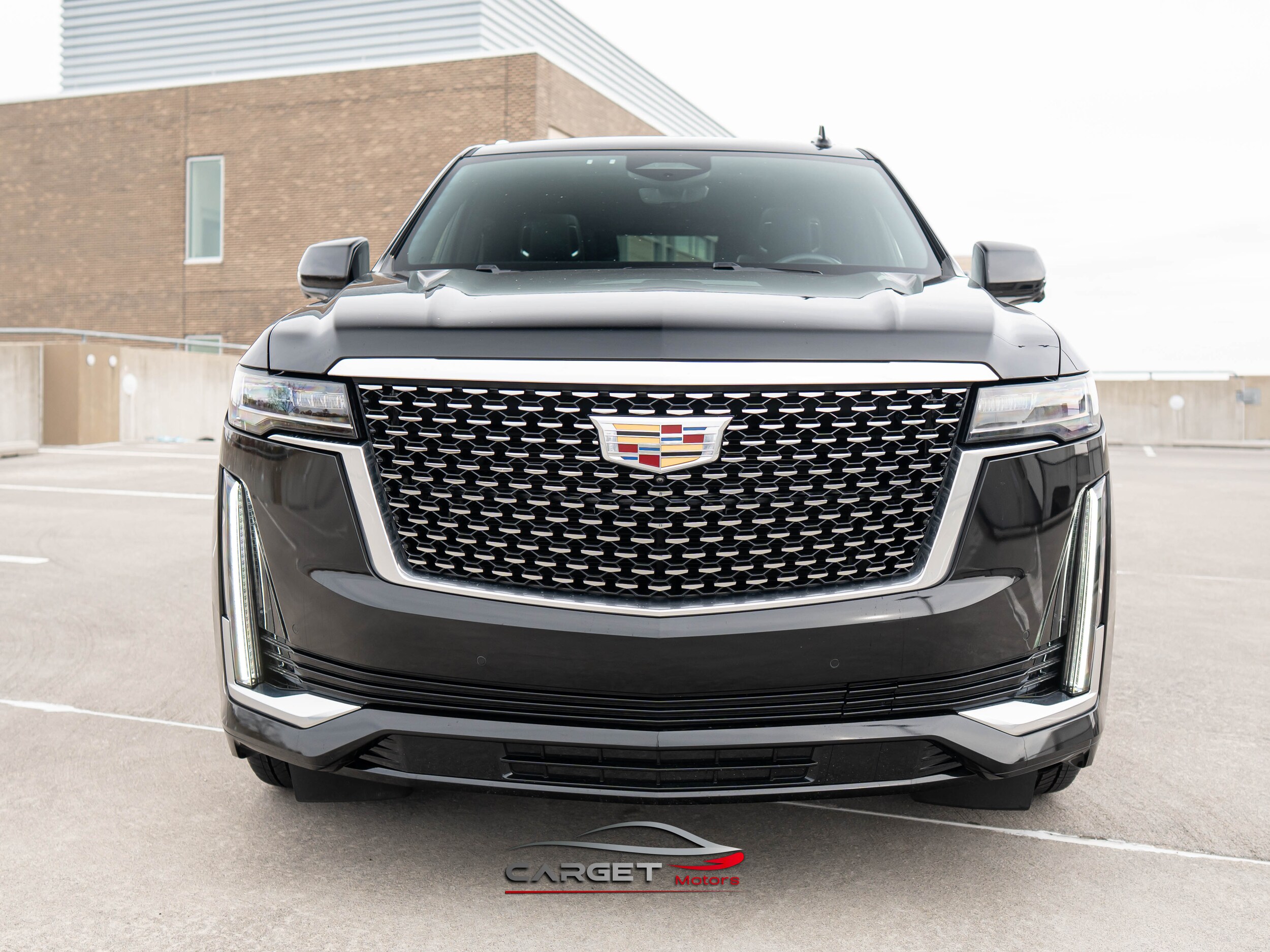 2023 Cadillac Escalade Premium Luxury photo 2