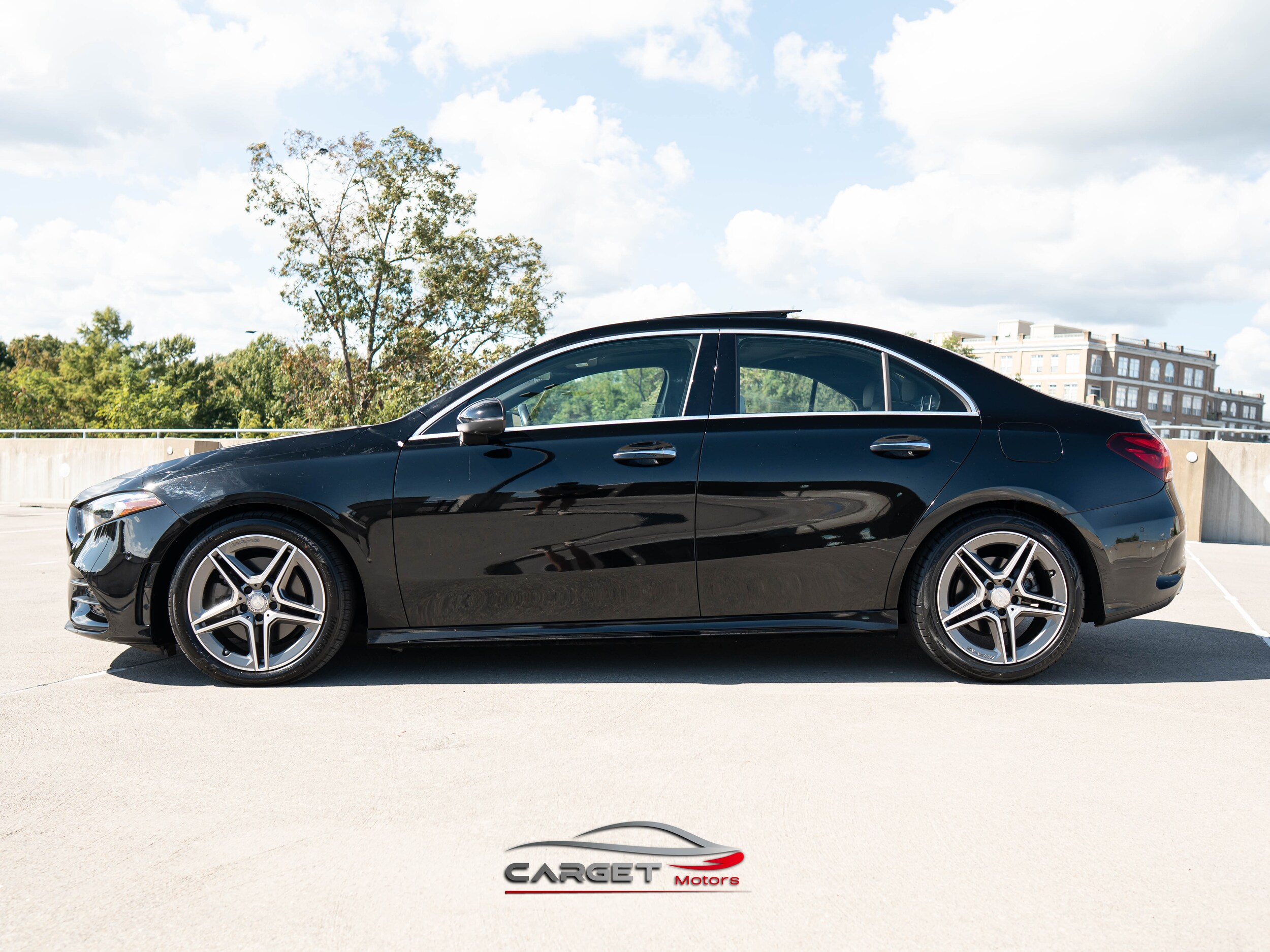 2022 Mercedes Benz A 220 photo 4
