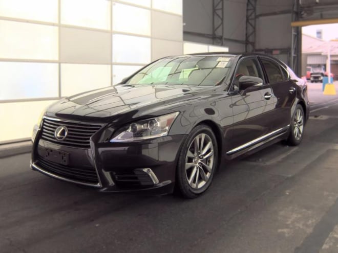 2016 Lexus LS